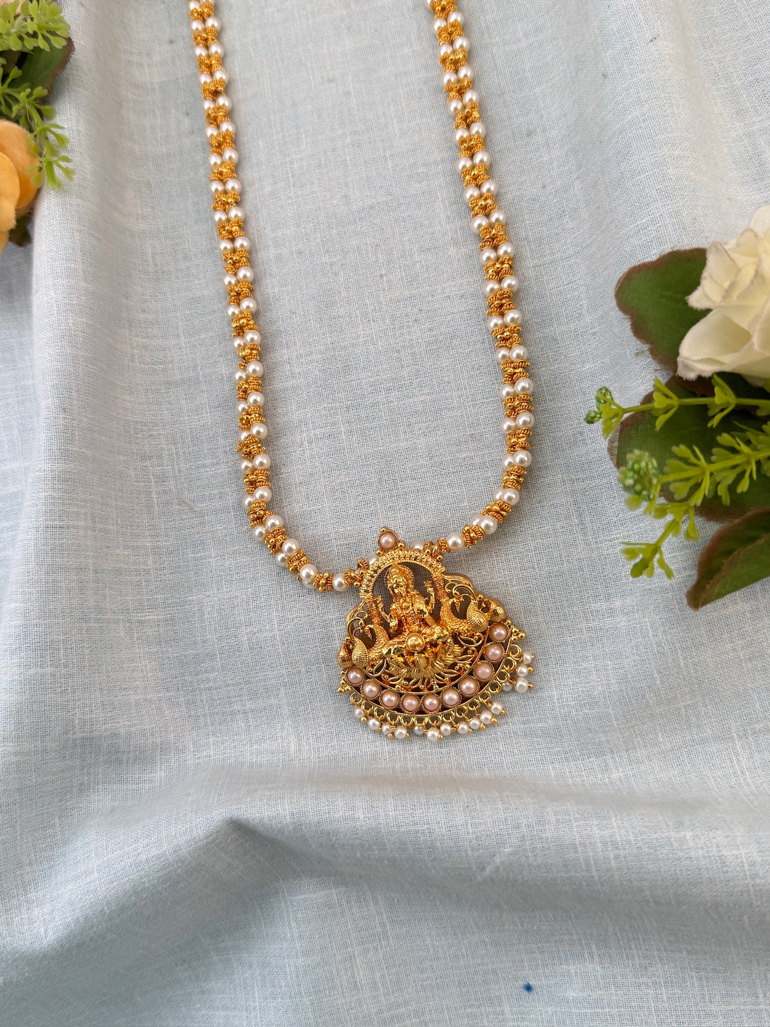 Royal Antique Pearl Necklace 1173