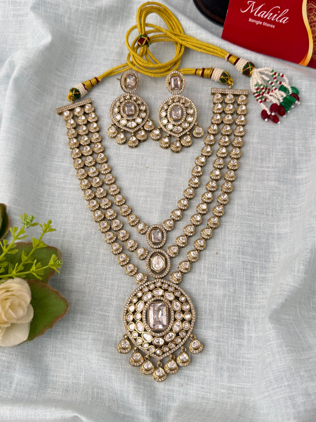 Traditional Kundan necklace for women