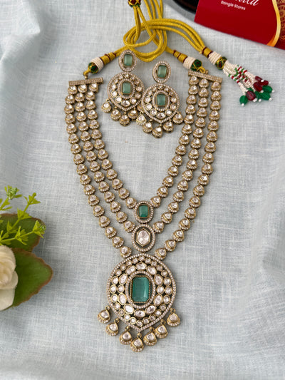 Traditional Kundan necklace for women