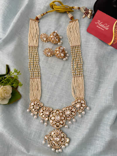 Traditional Kundan necklace for women
