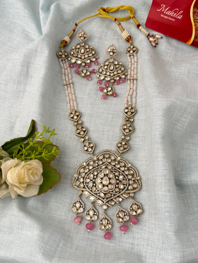 Traditional Kundan necklace for women