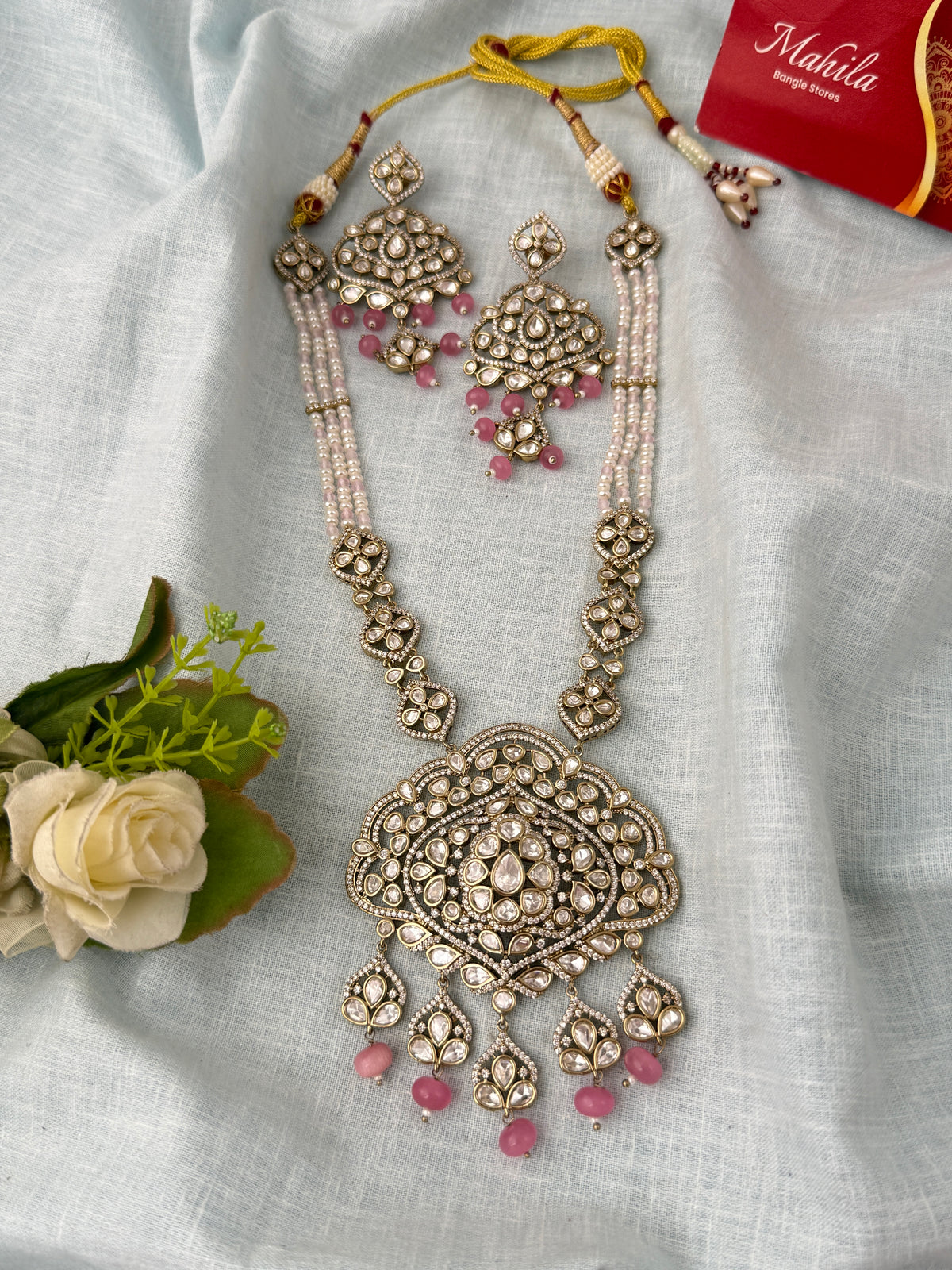 Traditional Kundan necklace for women