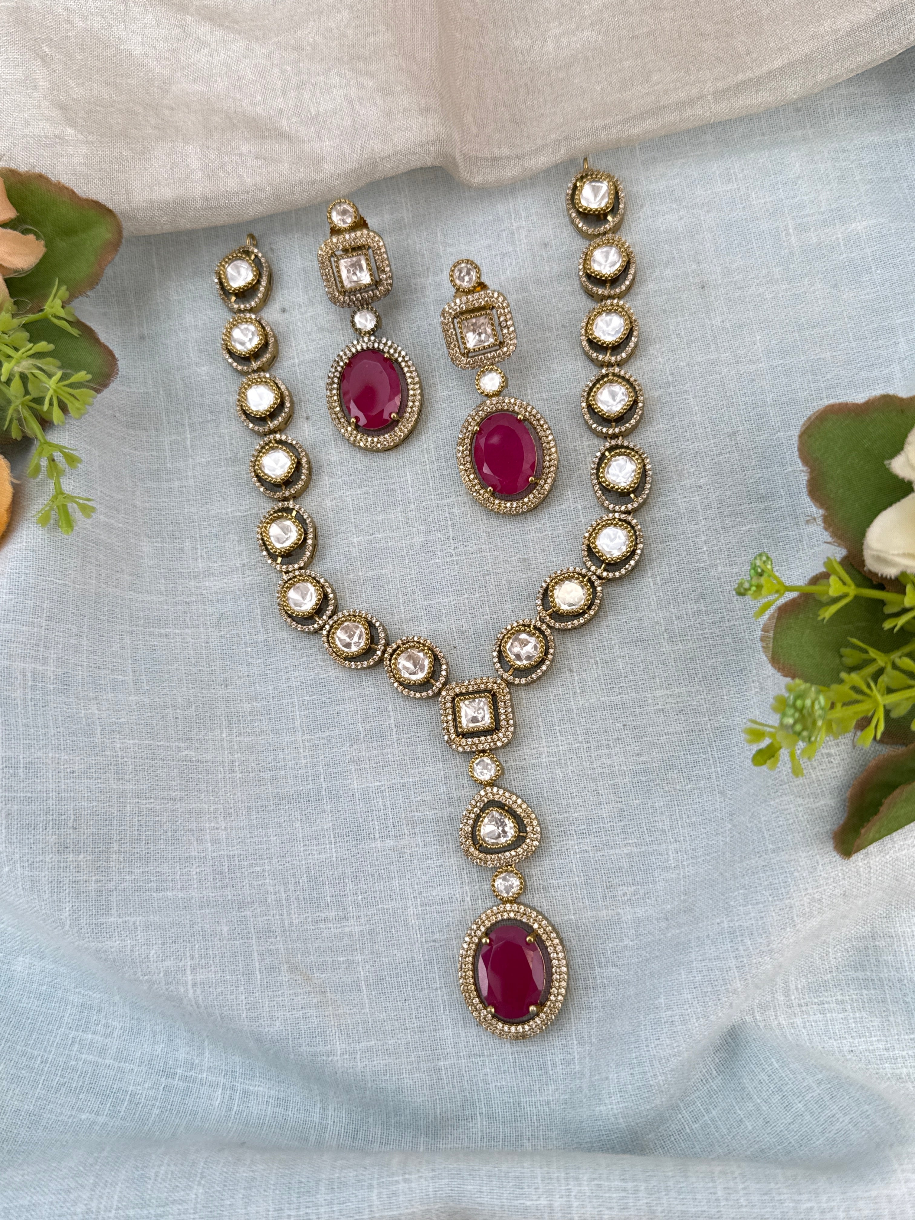 Luxurious Victorian Kundan Stone Pendant Short Necklace Set 745