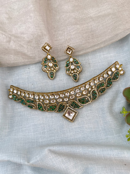 Luxurious Victorian Kundan Choker Necklace Set 755