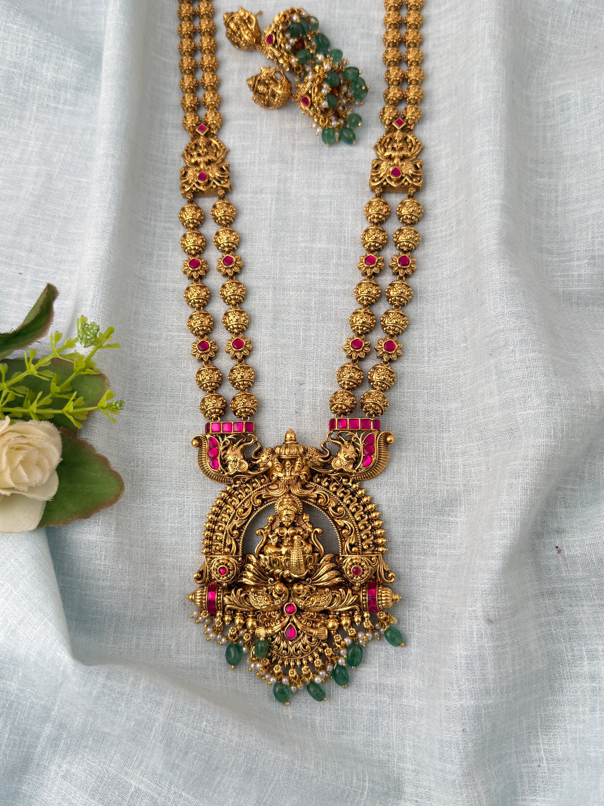 Antique Beads Beads Layered Necklace Grand Lakshmi Pendant Luxurious Long Set| N1192