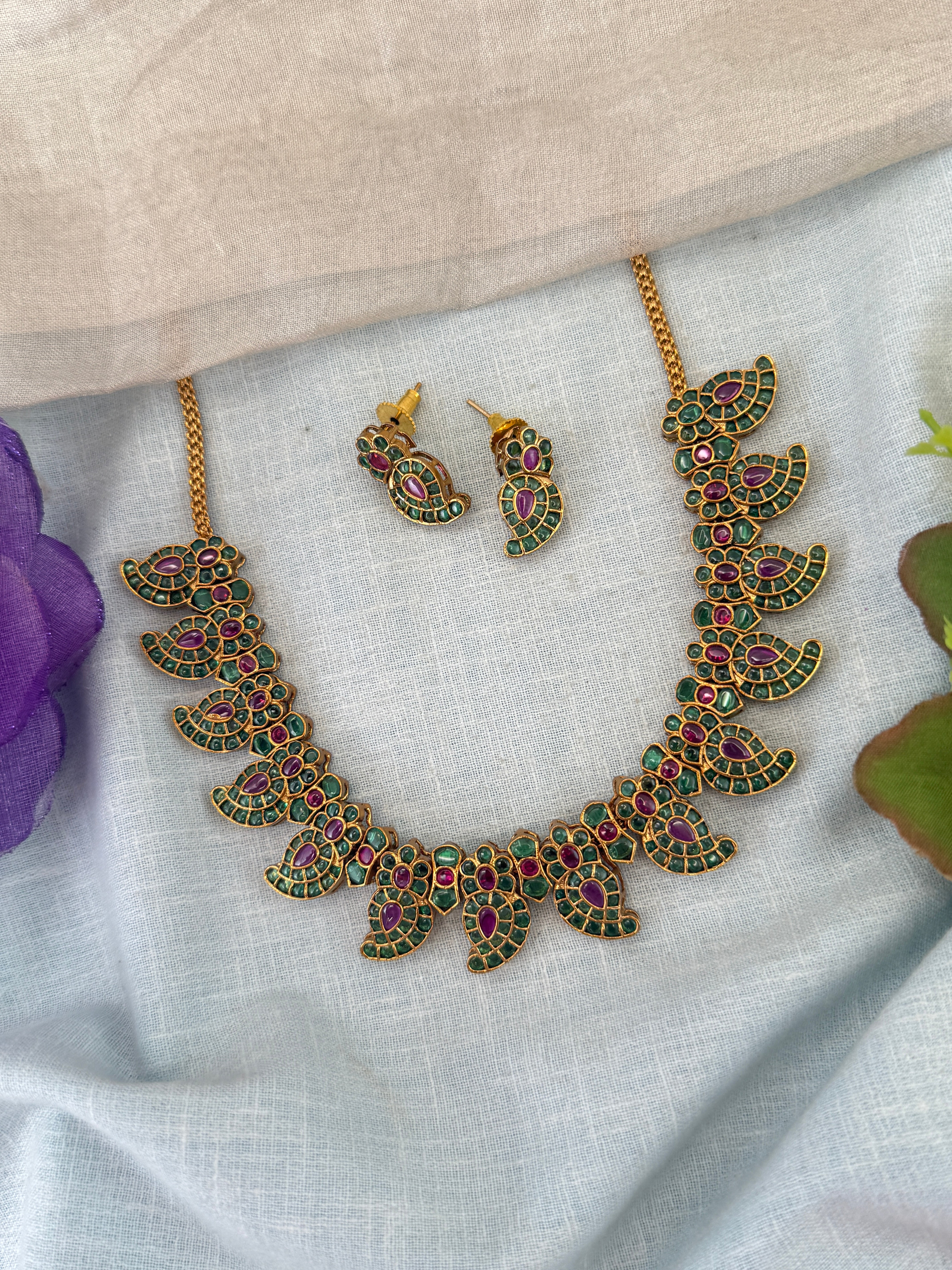 Royal Antique Mango Short Necklace Set 1210