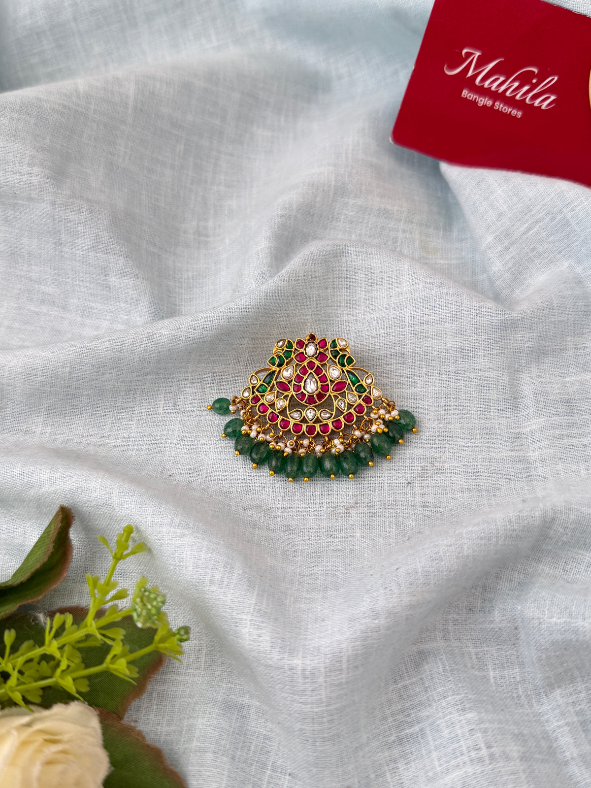 Traditional designer pendants for women