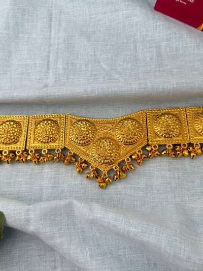 Antique Gold Lakshmi Grand Vaddanam Kamarbandh | V0094