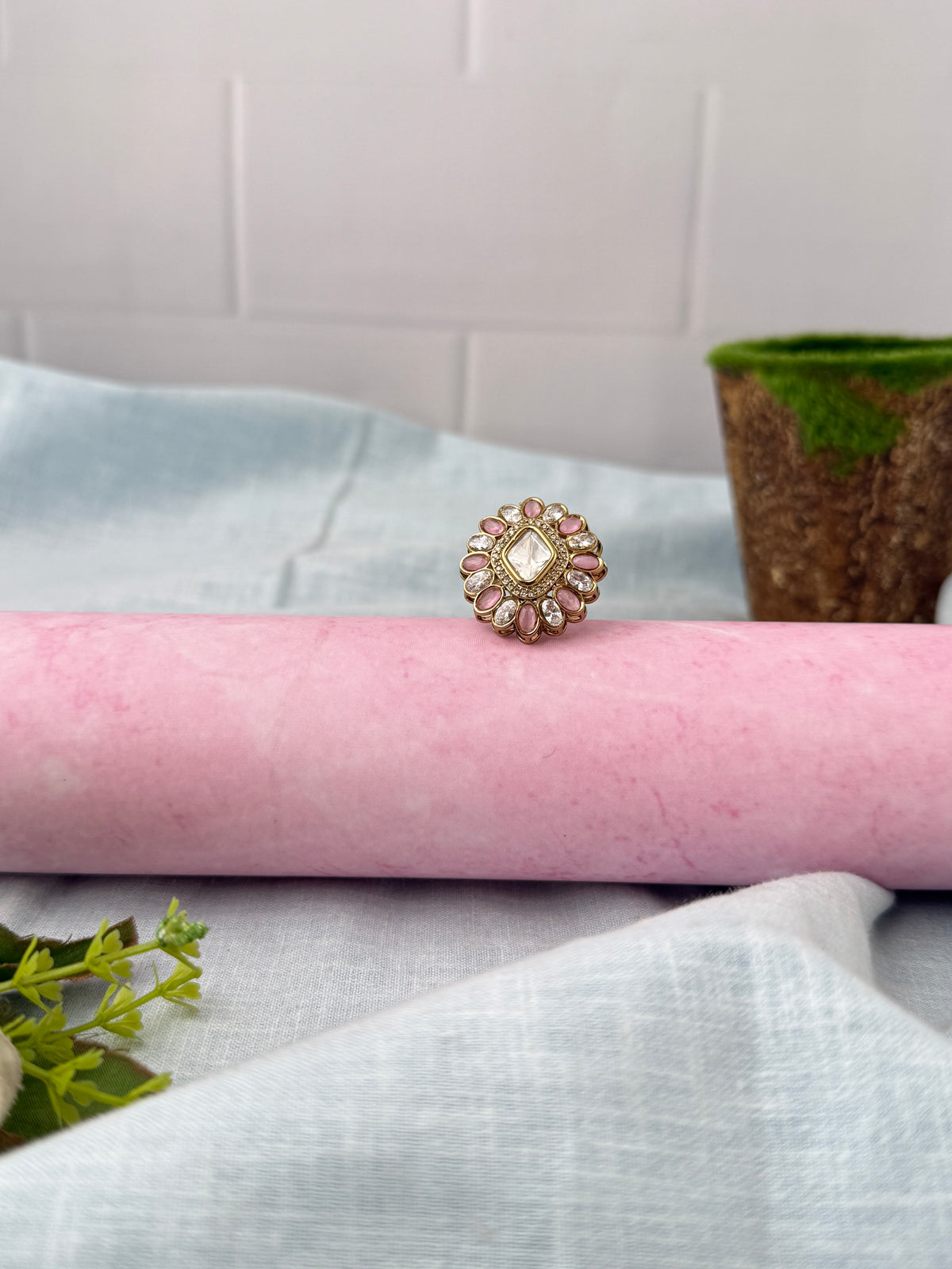Designer finger ring for women