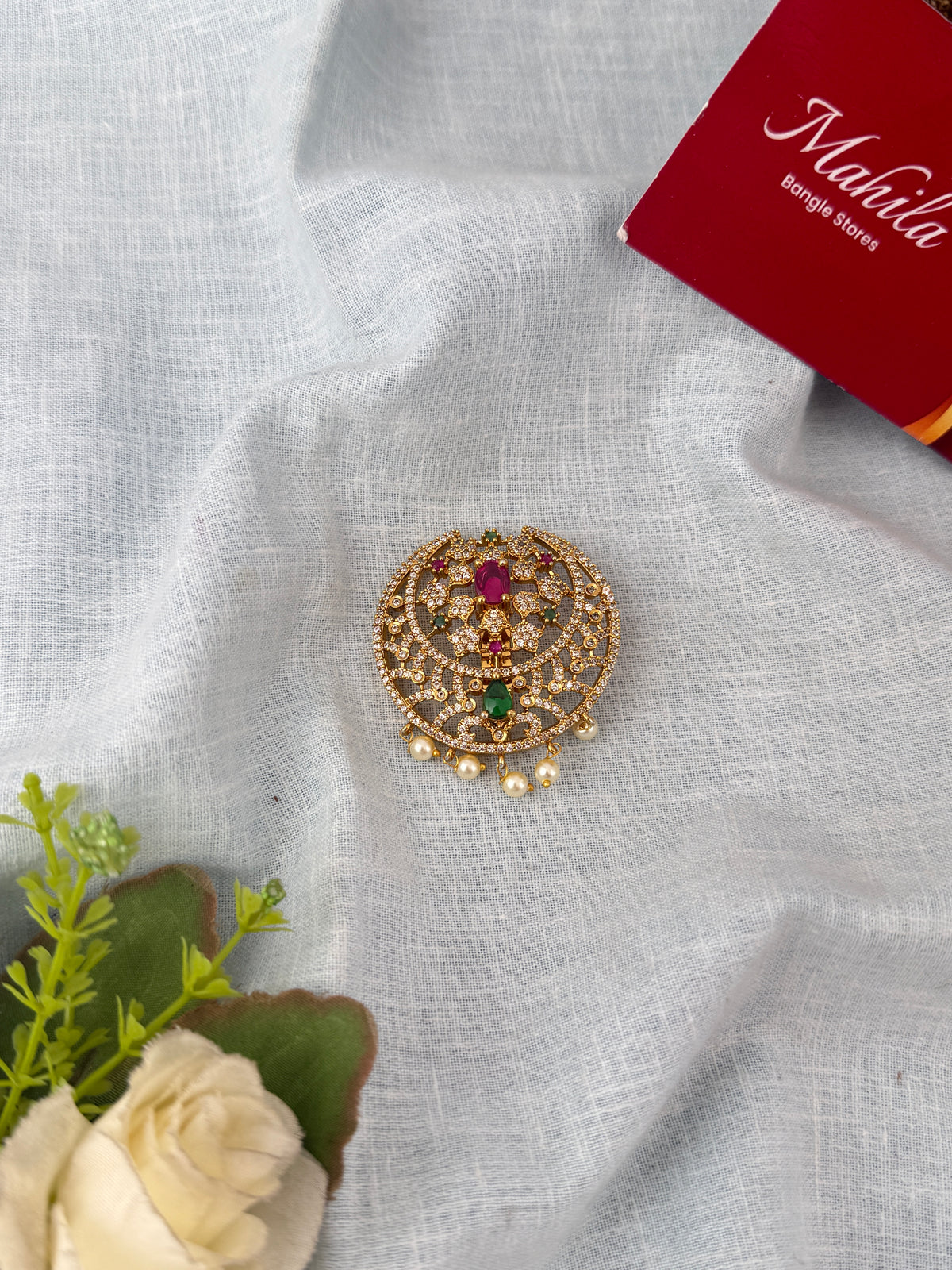 Stylish Saree Pins for women