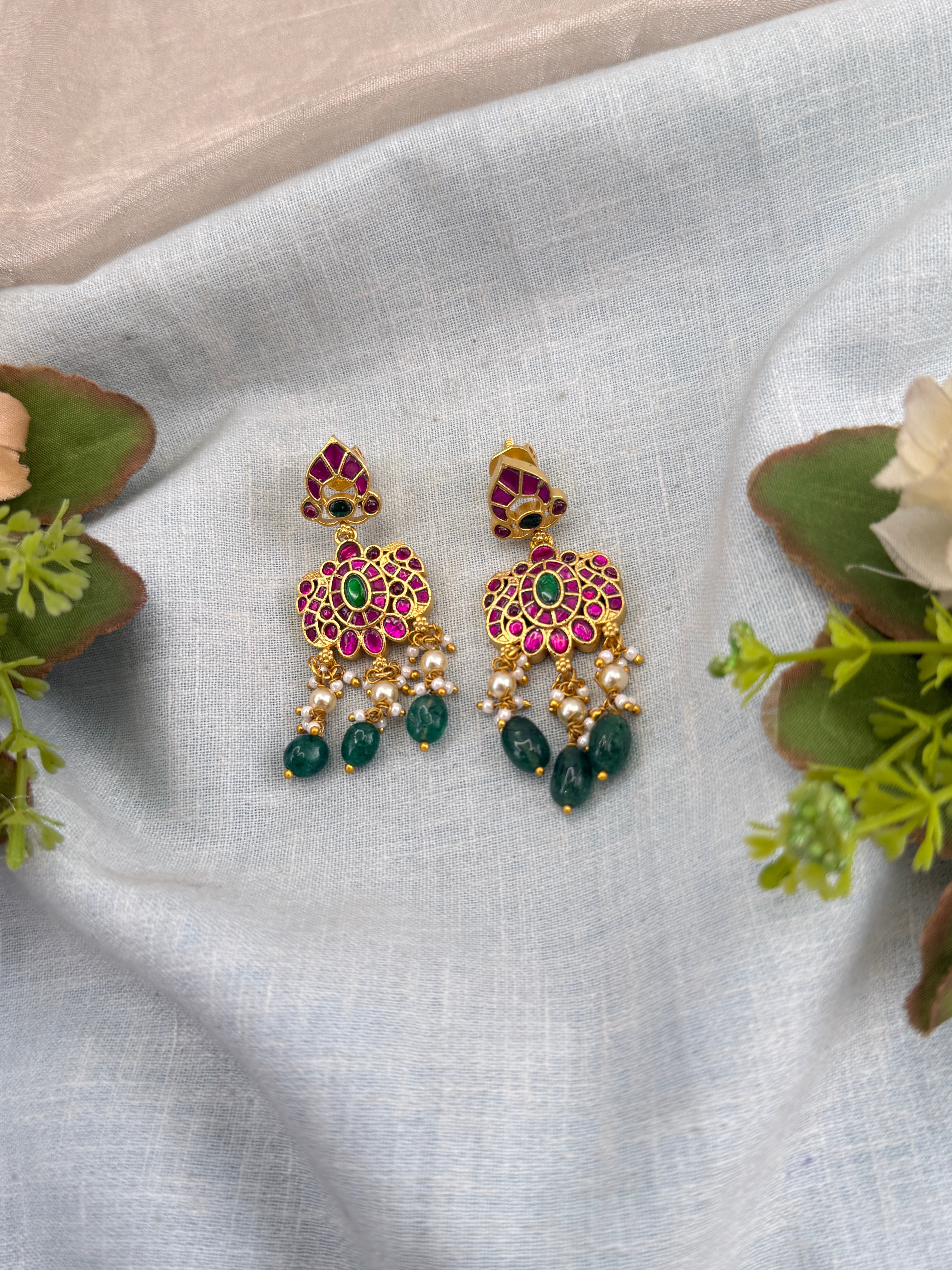 Antique Earrings, Bridal antique Kundan earrings, Antique kundan Jhumka