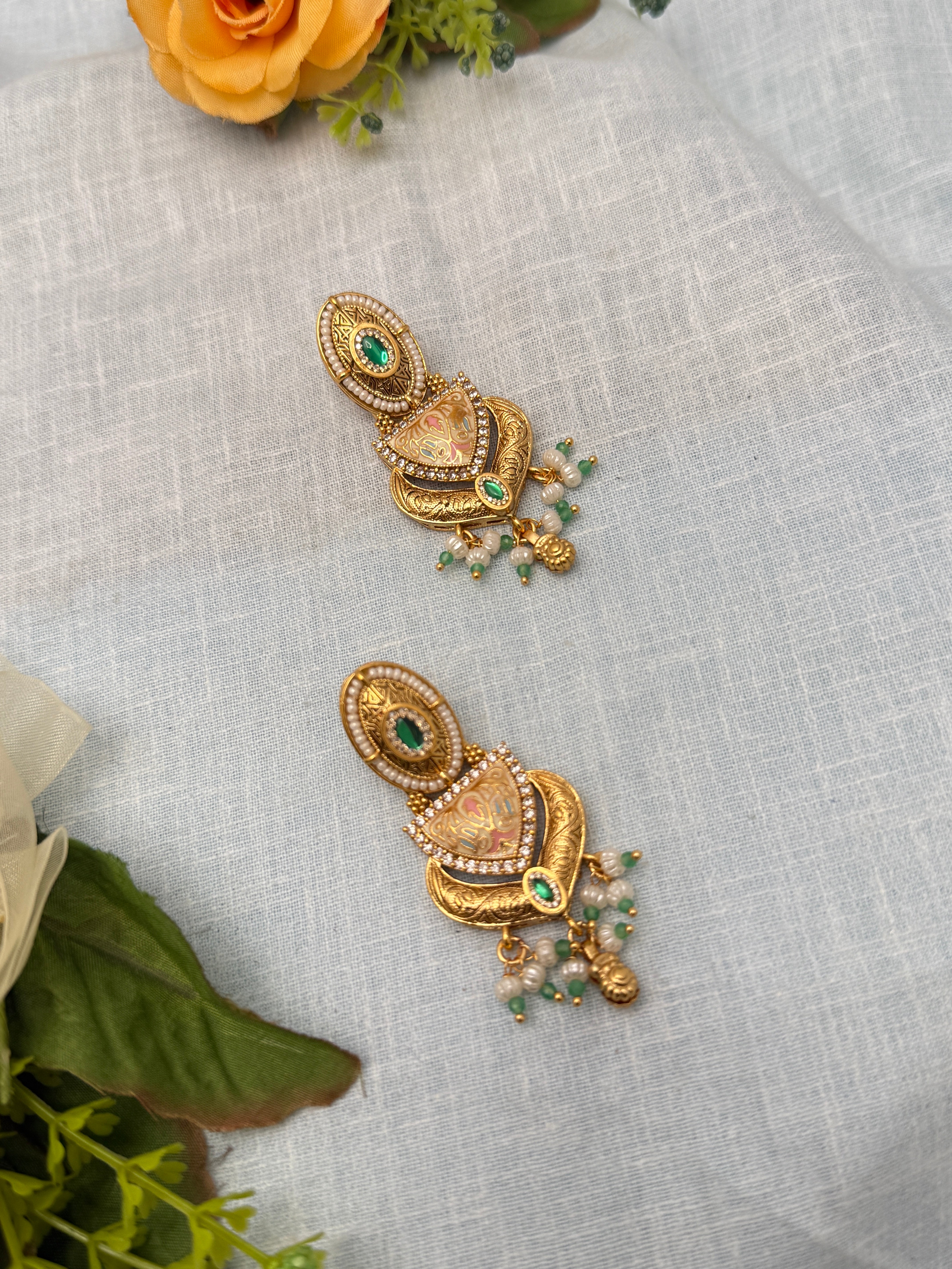 Antique Earrings, Bridal antique Kundan earrings, Antique kundan Jhumka