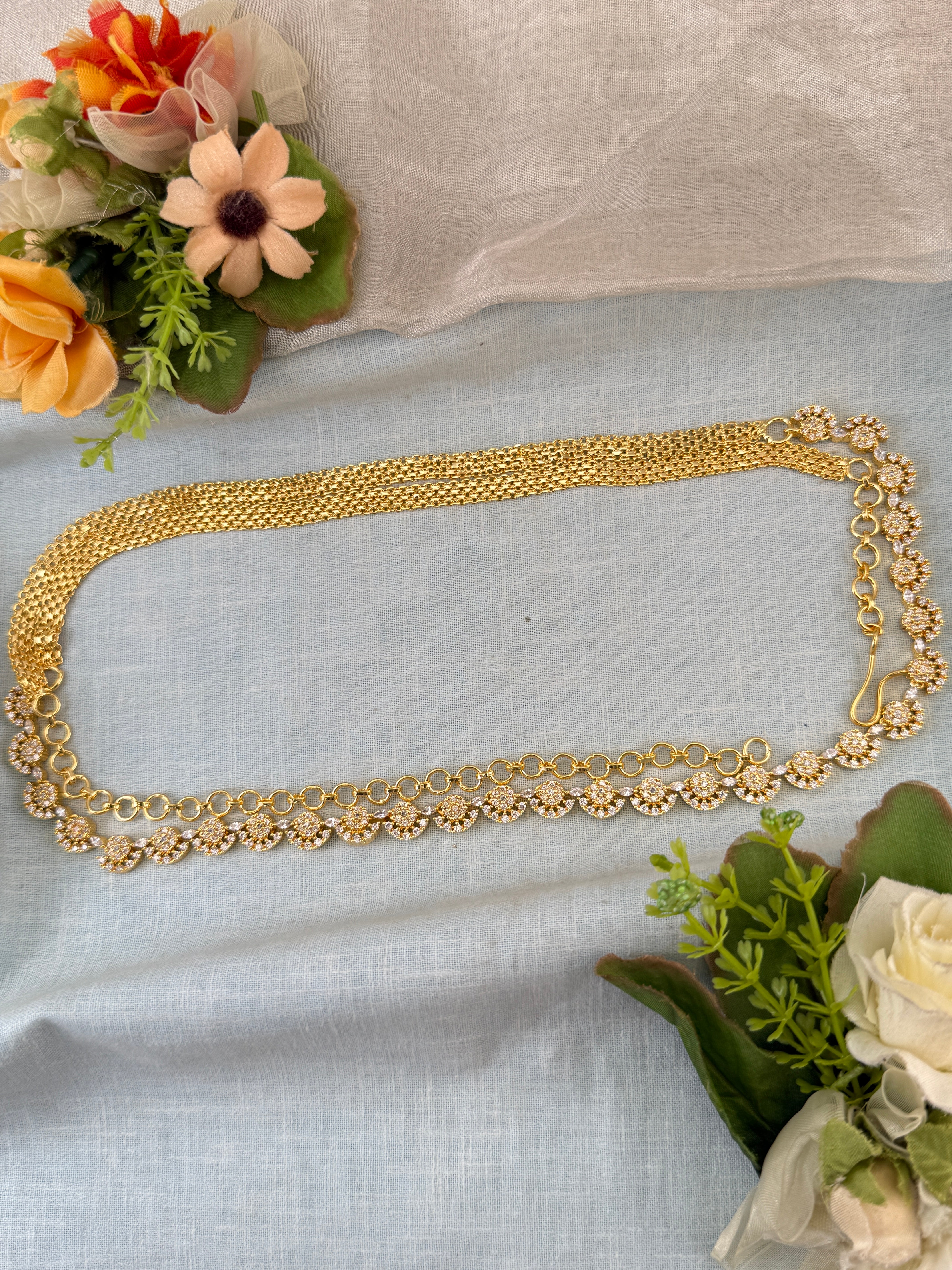 Luxurious Antique Chain Stone Vaddanam 7039