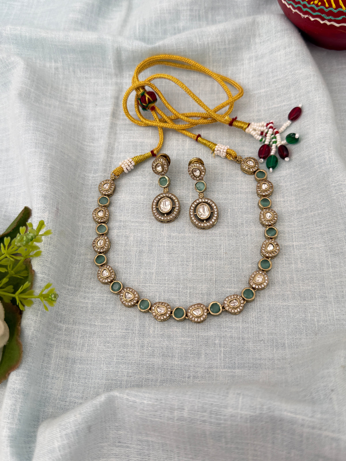 Traditional Kundan necklace for women