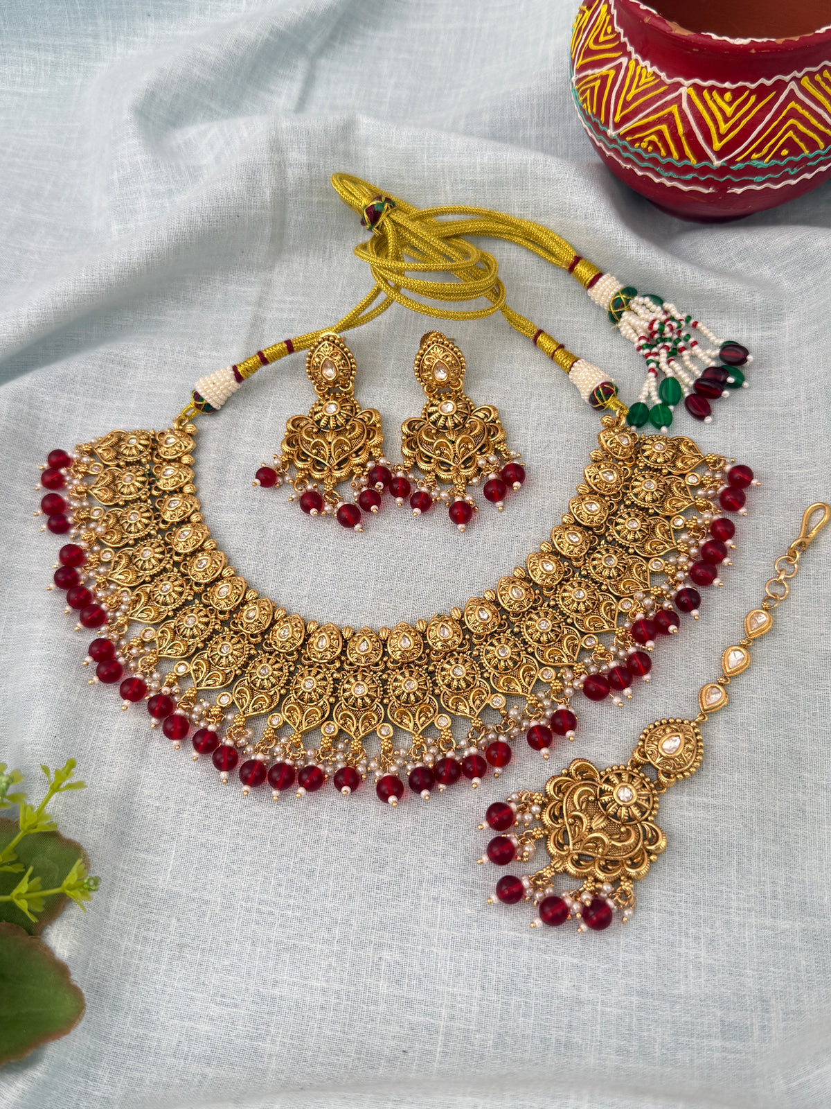 Traditional Kundan necklace for women