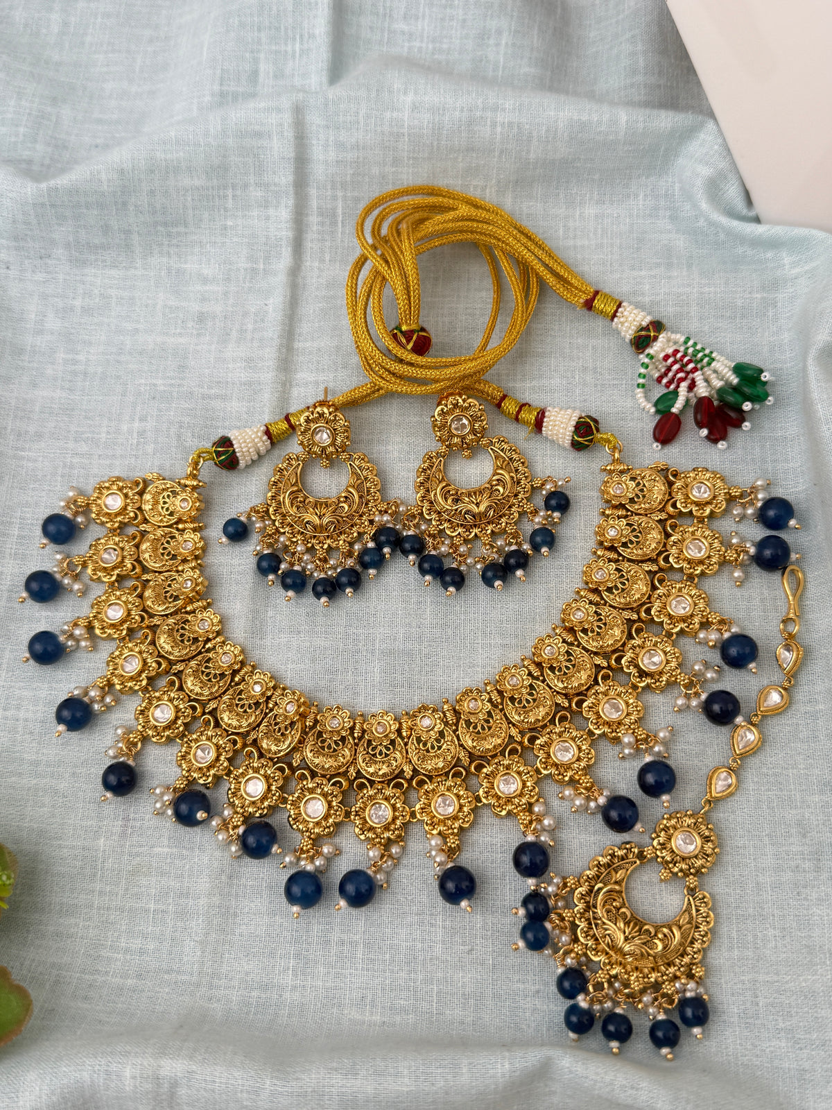 Antique Kundan Grand Necklace With Maang Tikka Short Set | N123