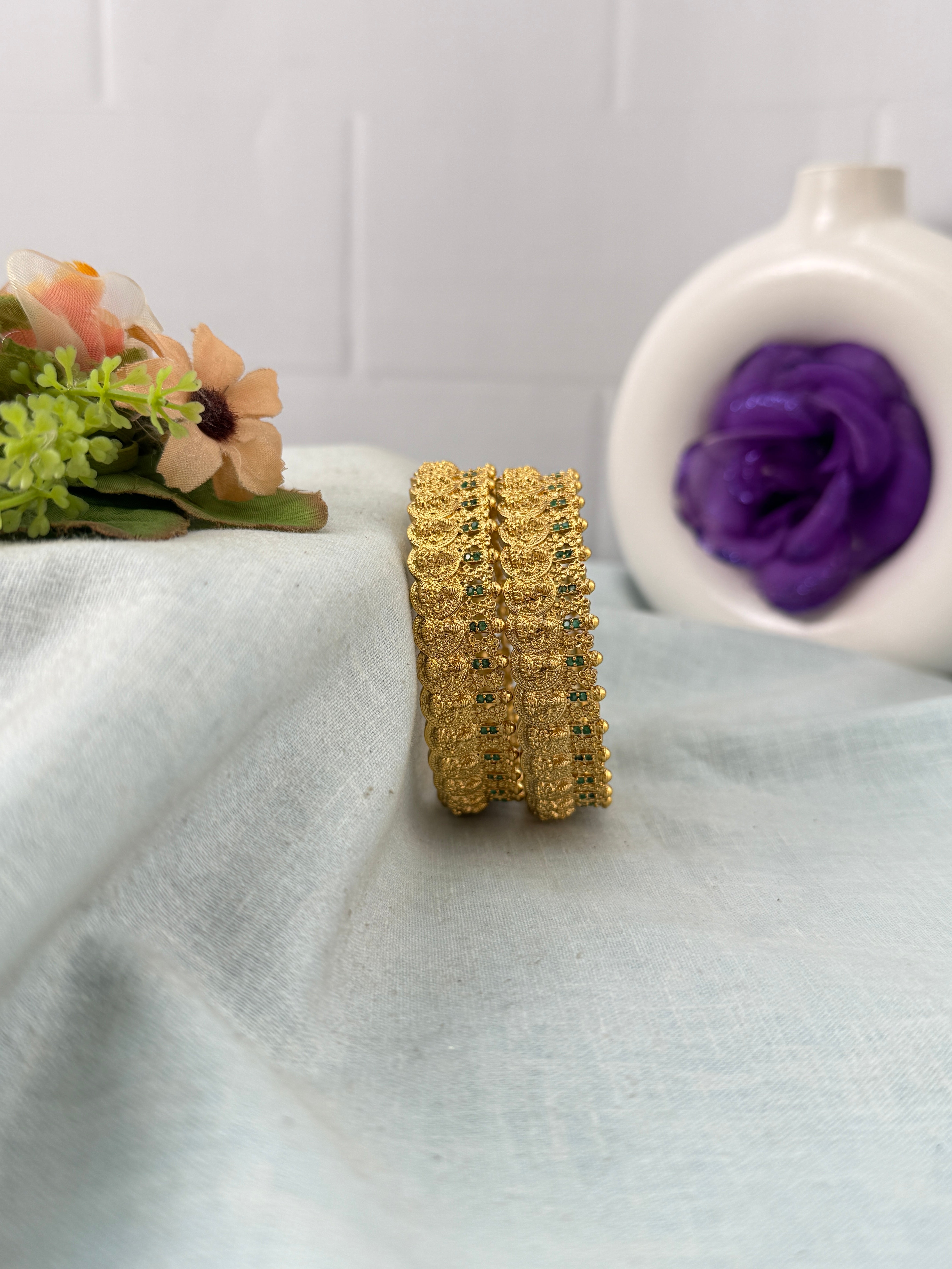 Antique temple style bridal bangles for women by Mahila