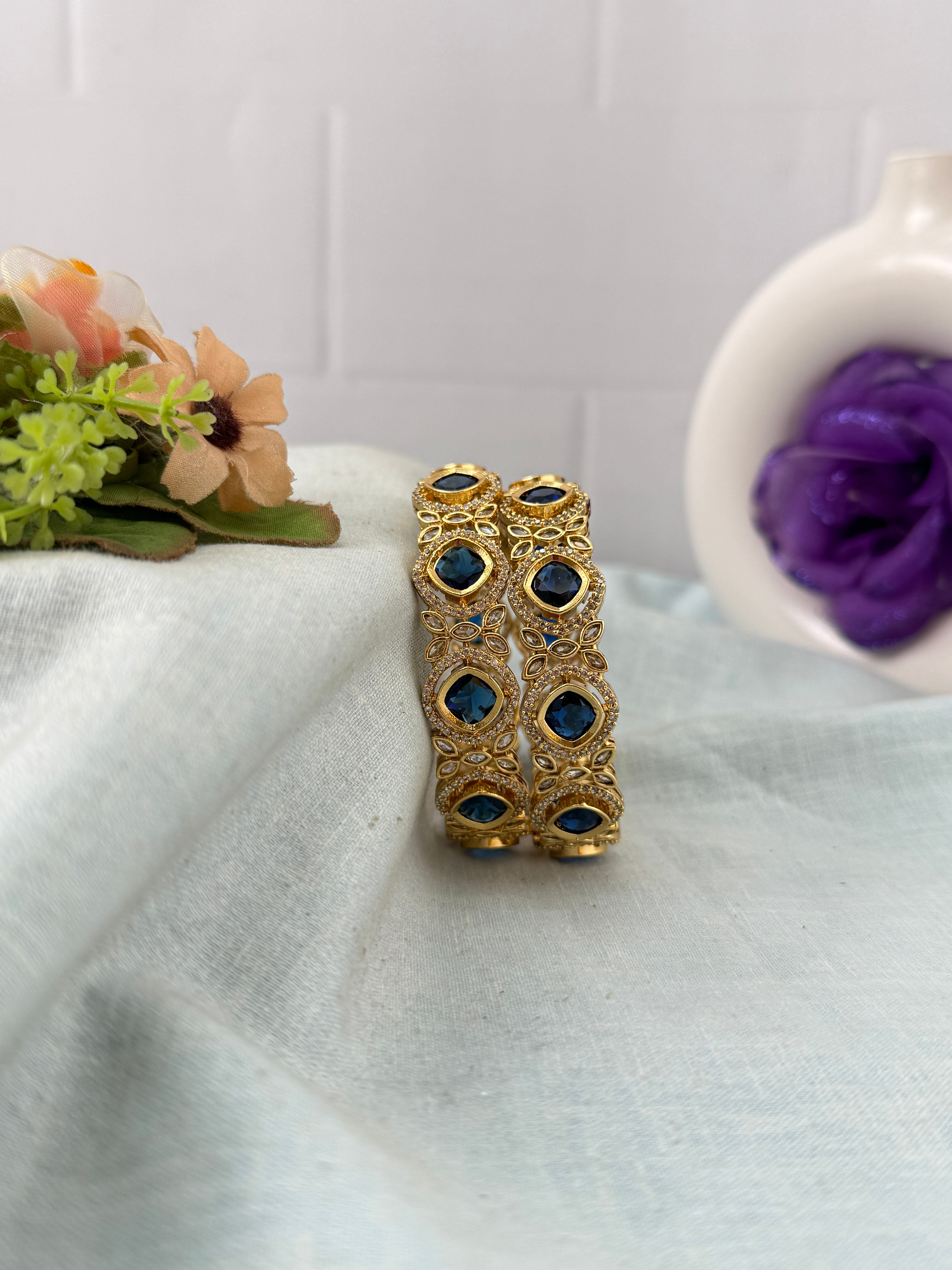 Antique temple style bridal bangles for women by Mahila