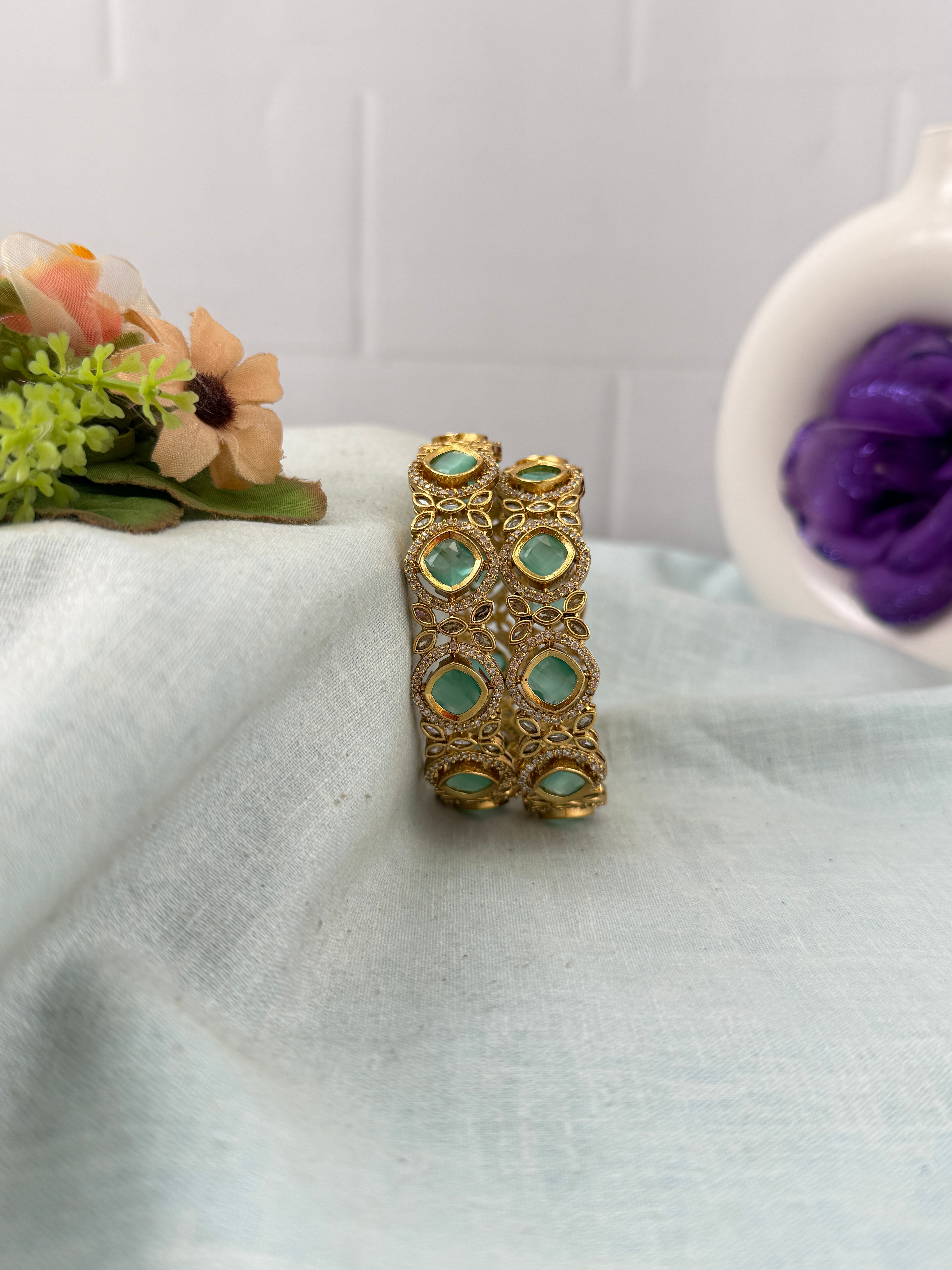 Antique temple style bridal bangles for women by Mahila