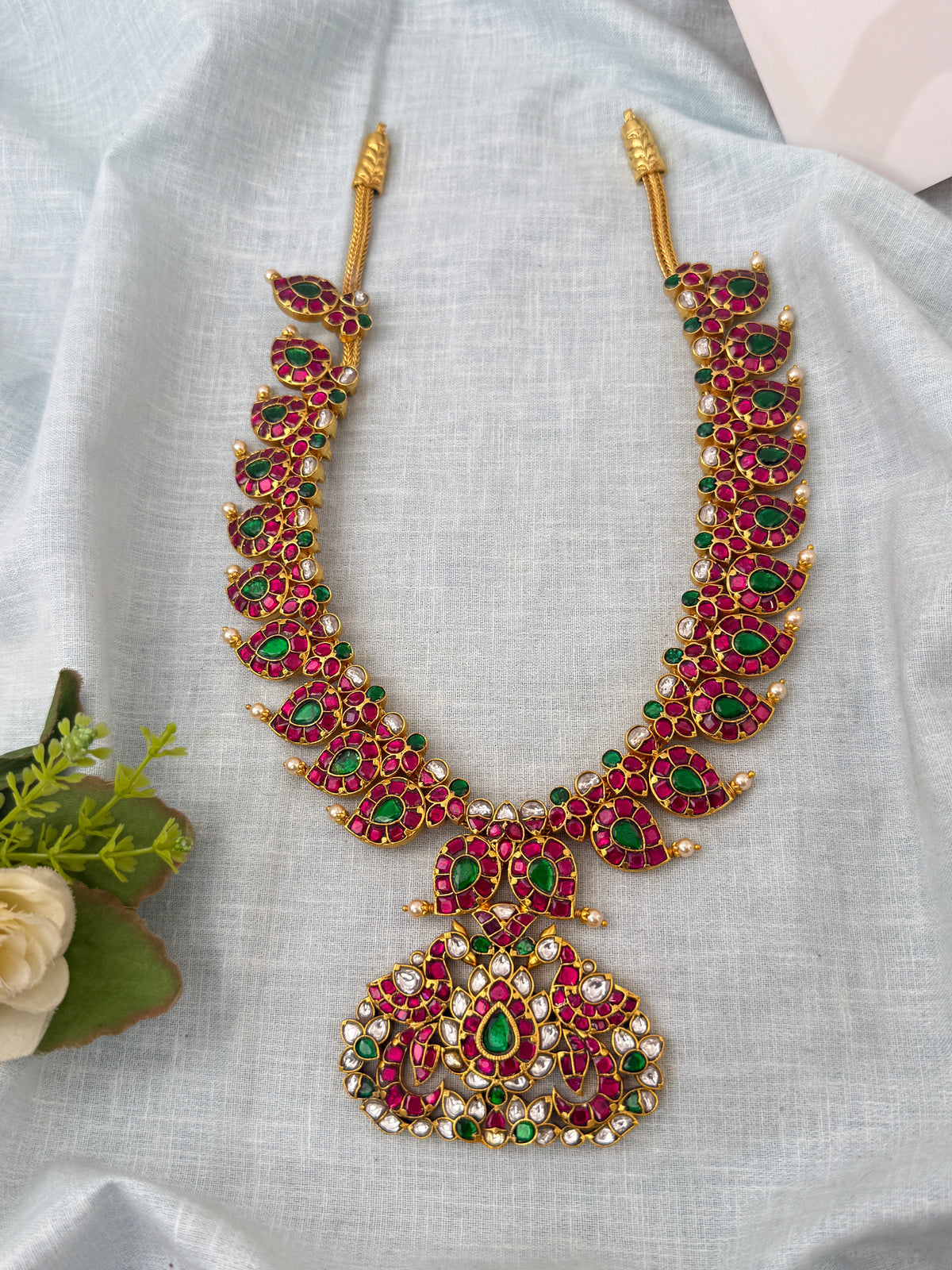 Royal Jadau Kundan necklace for women