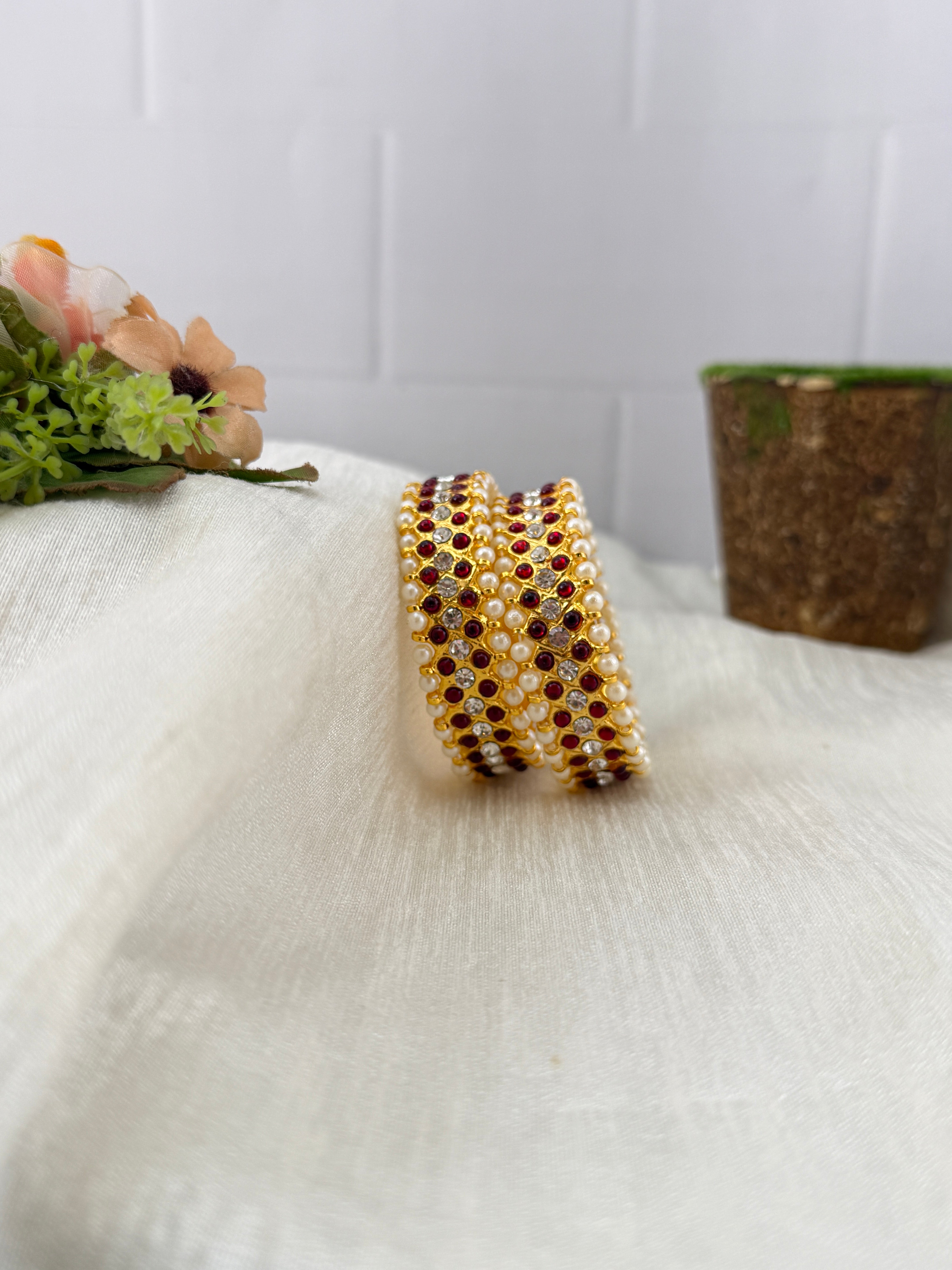Antique temple style bridal bangles for women by Mahila