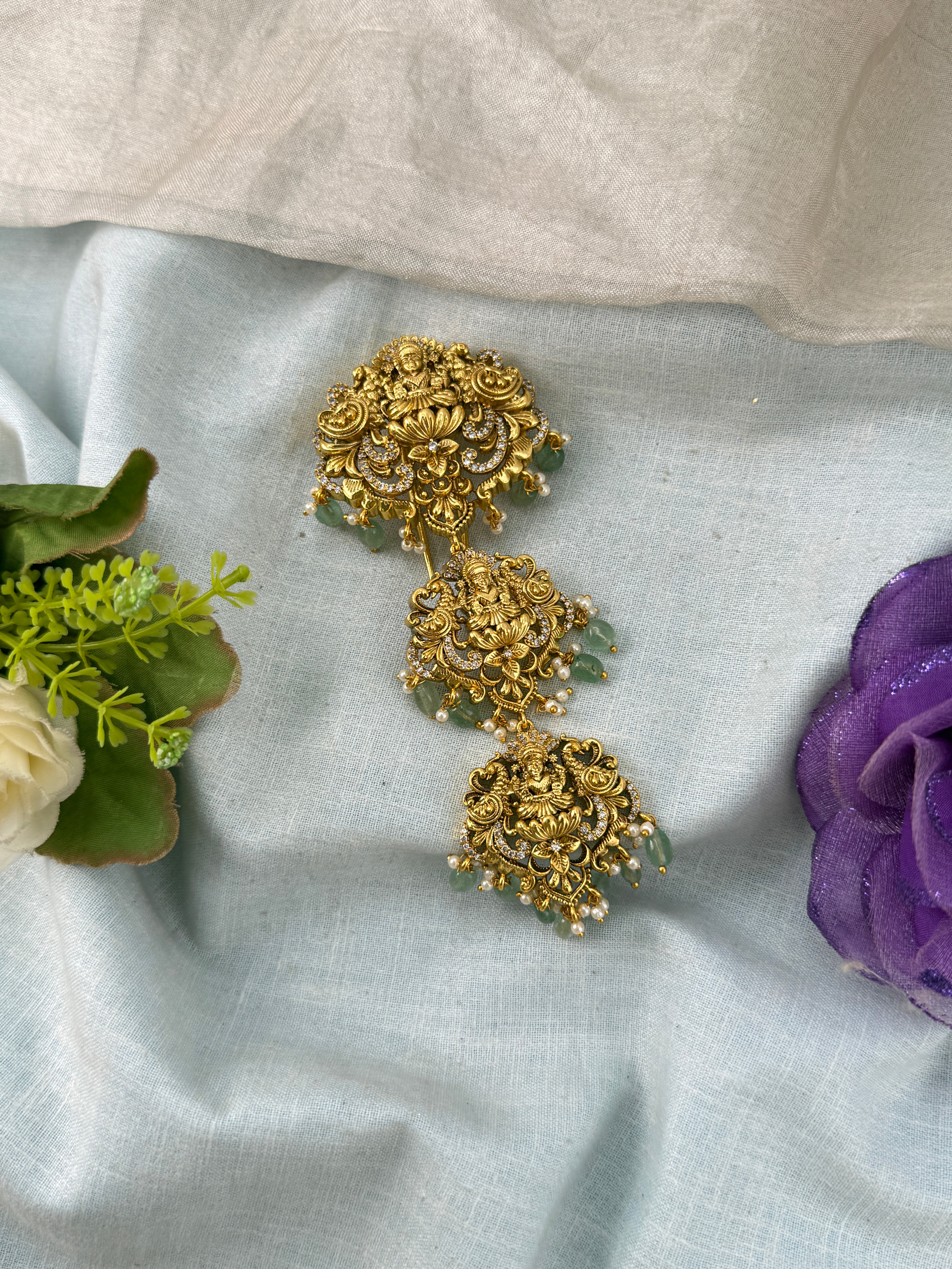 Traditional Jade Bille hair accessory for women