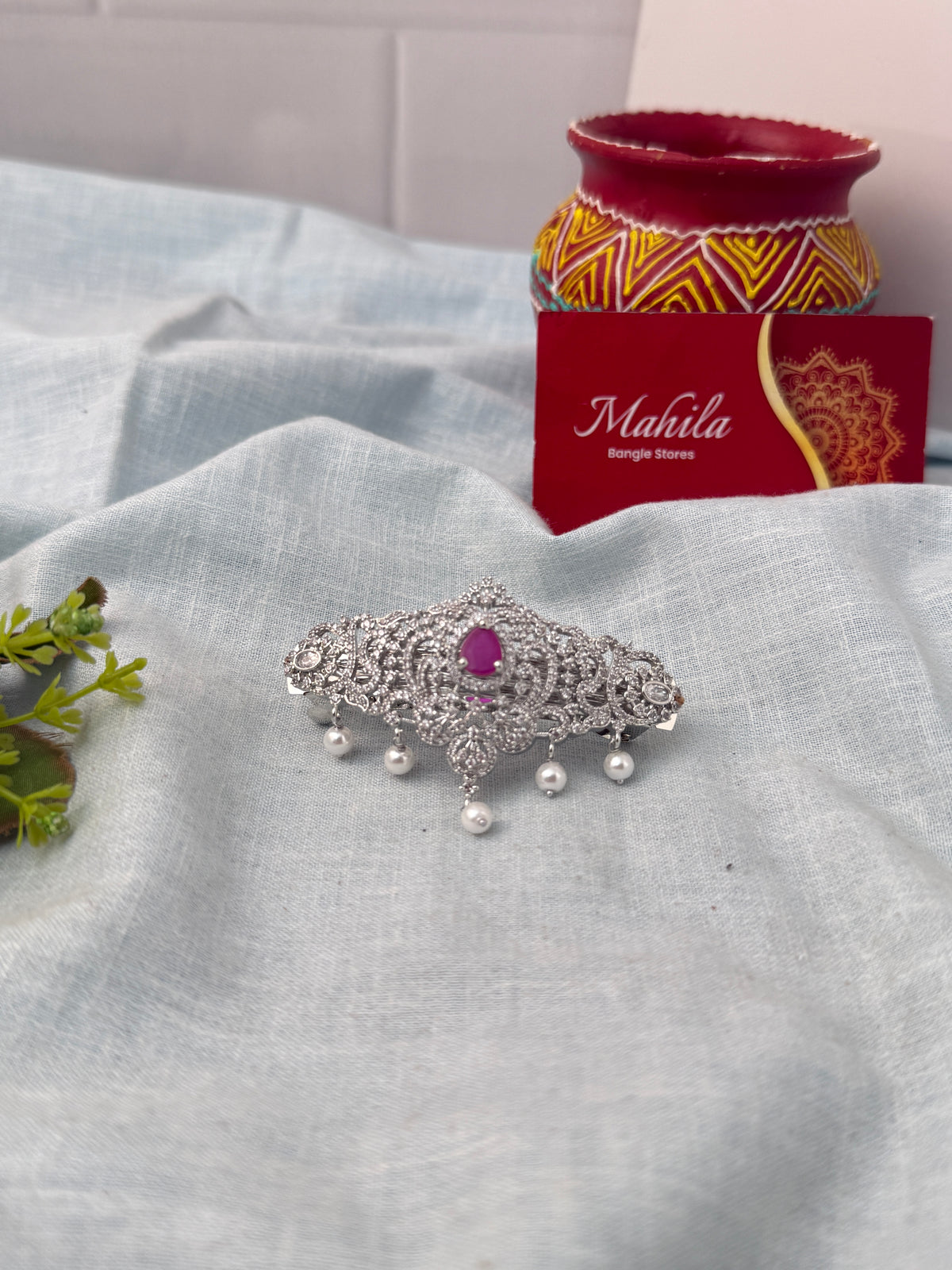 Stylish hair clips for women, perfect for everyday and ethnic hairstyles