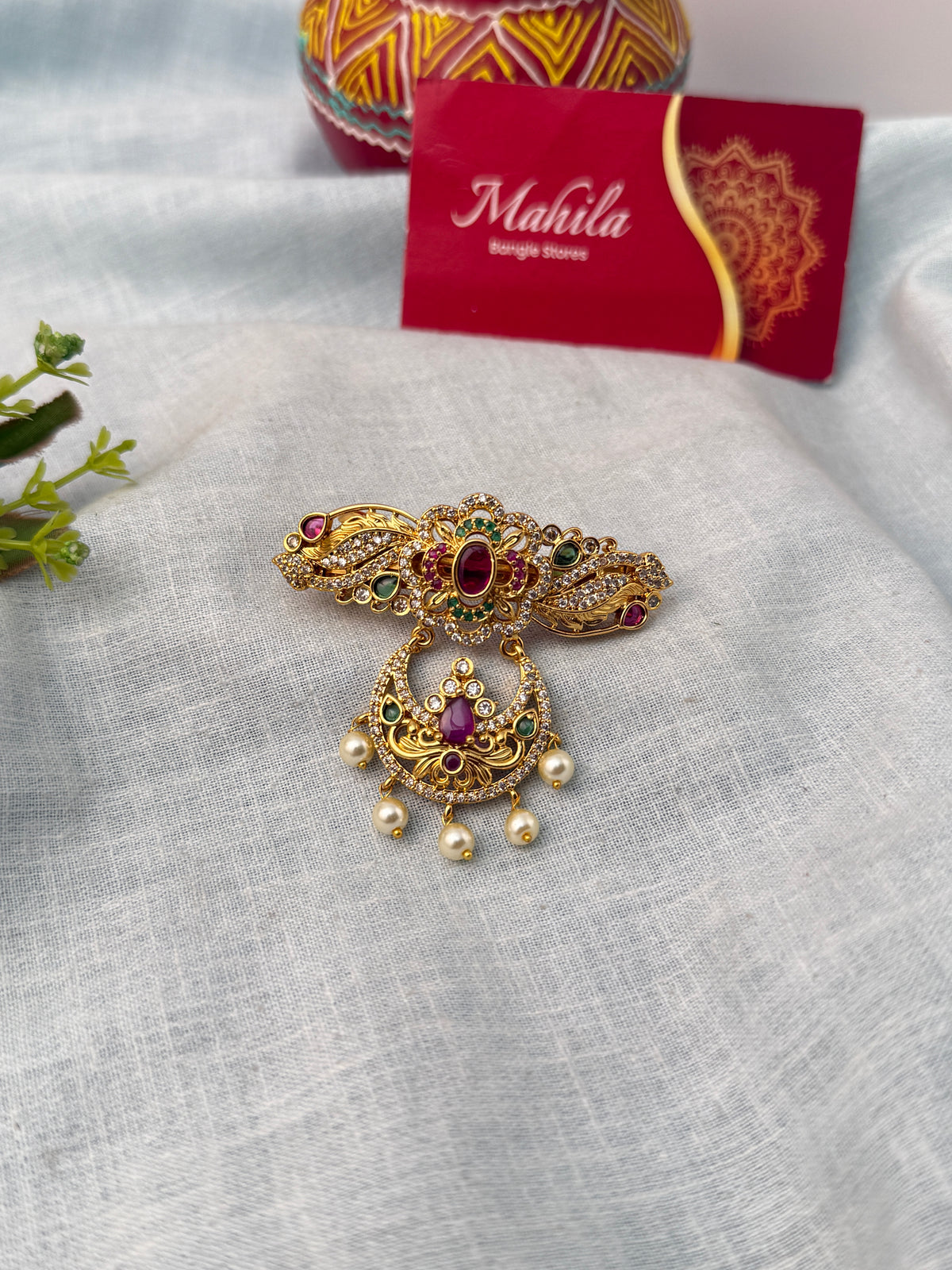 Stylish hair clips for women, perfect for everyday and ethnic hairstyles