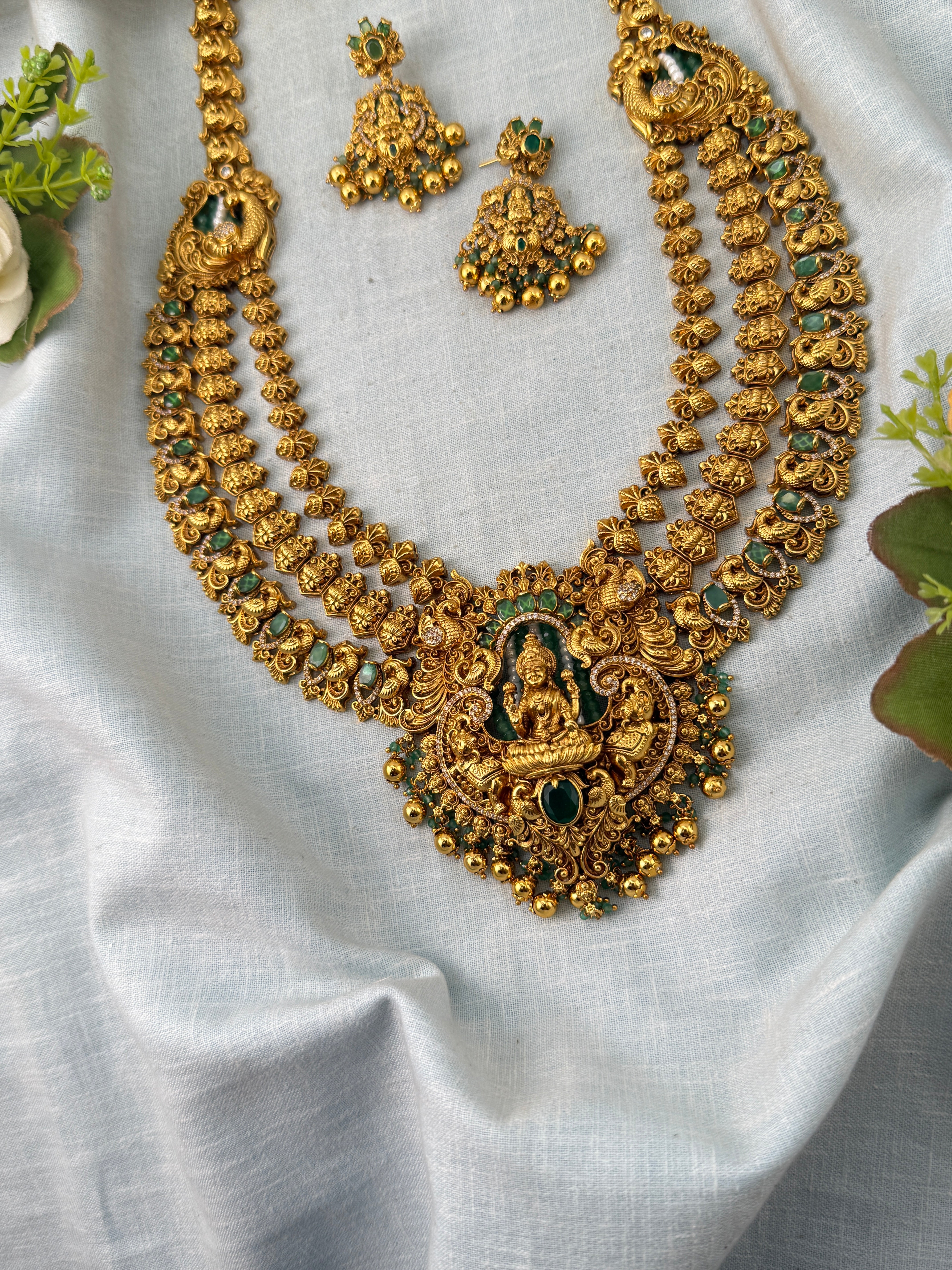 Antique Lakshmi Layer Necklace Set | 014