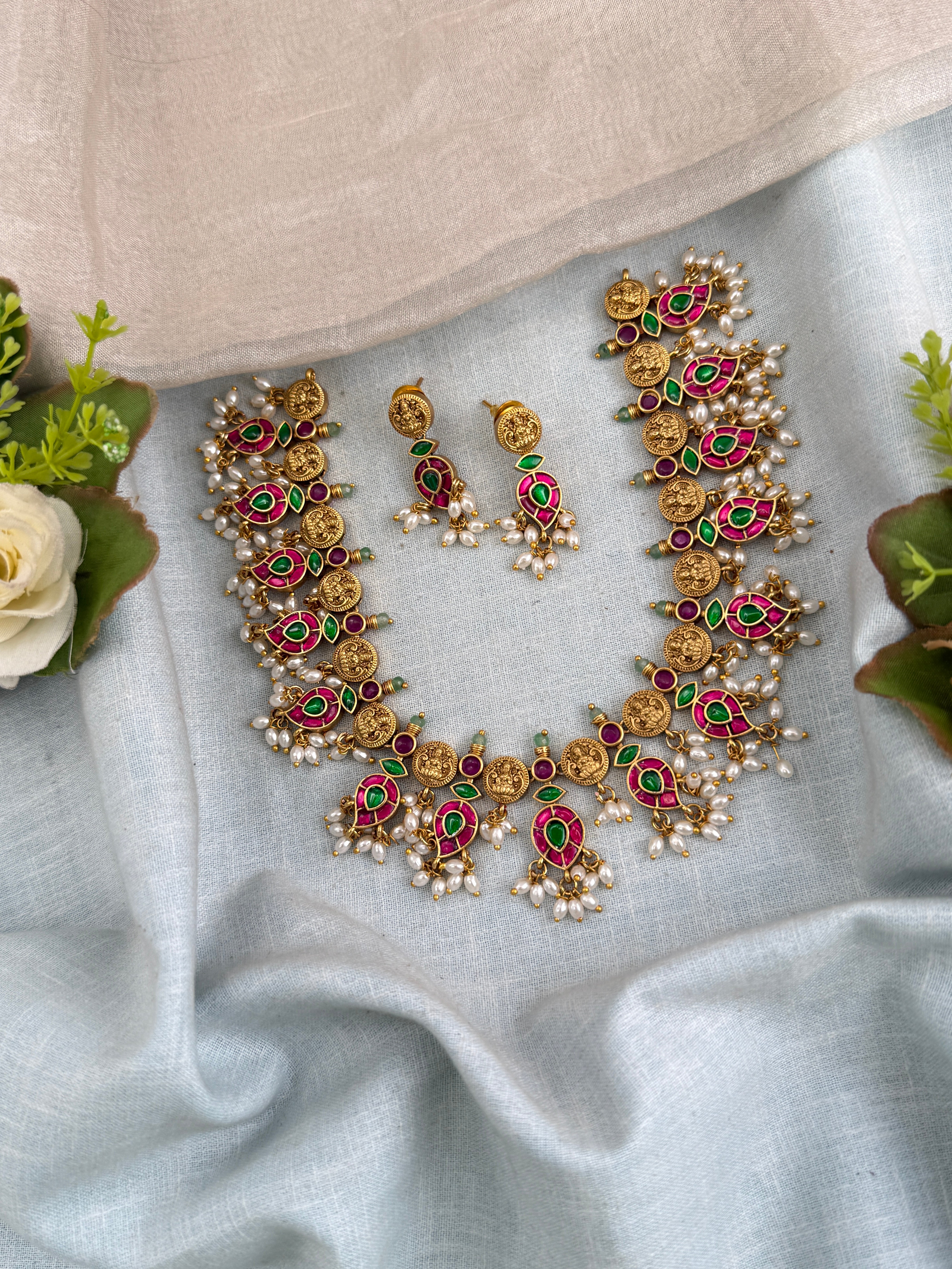 Antique temple necklace for women
