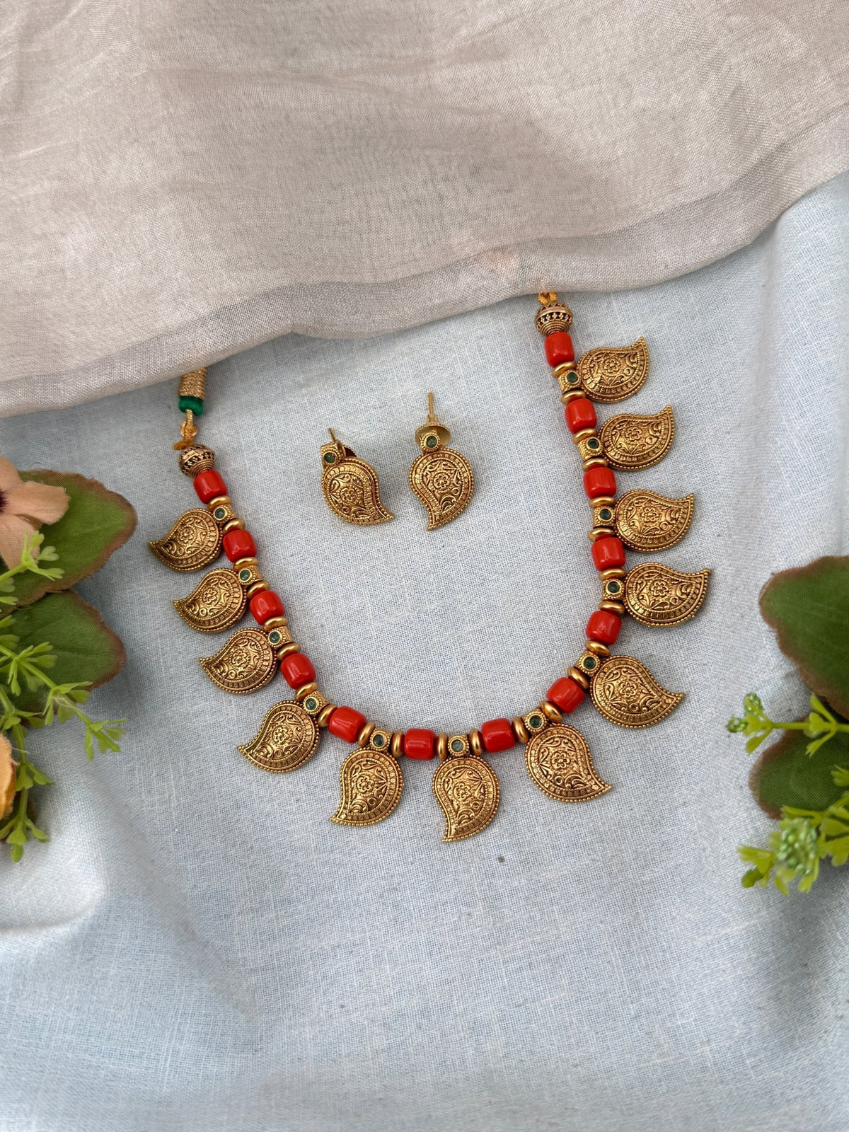 Antique Beads Mango Necklace Set | N0163 - Mahilas
