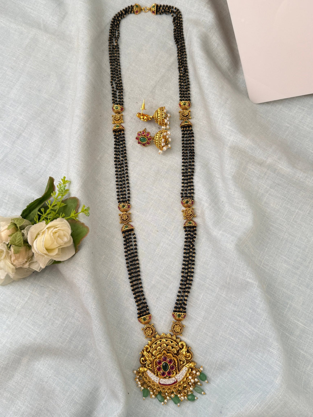 Antique Black Beads Pendant Chain Necklace| N0747 - Mahilas