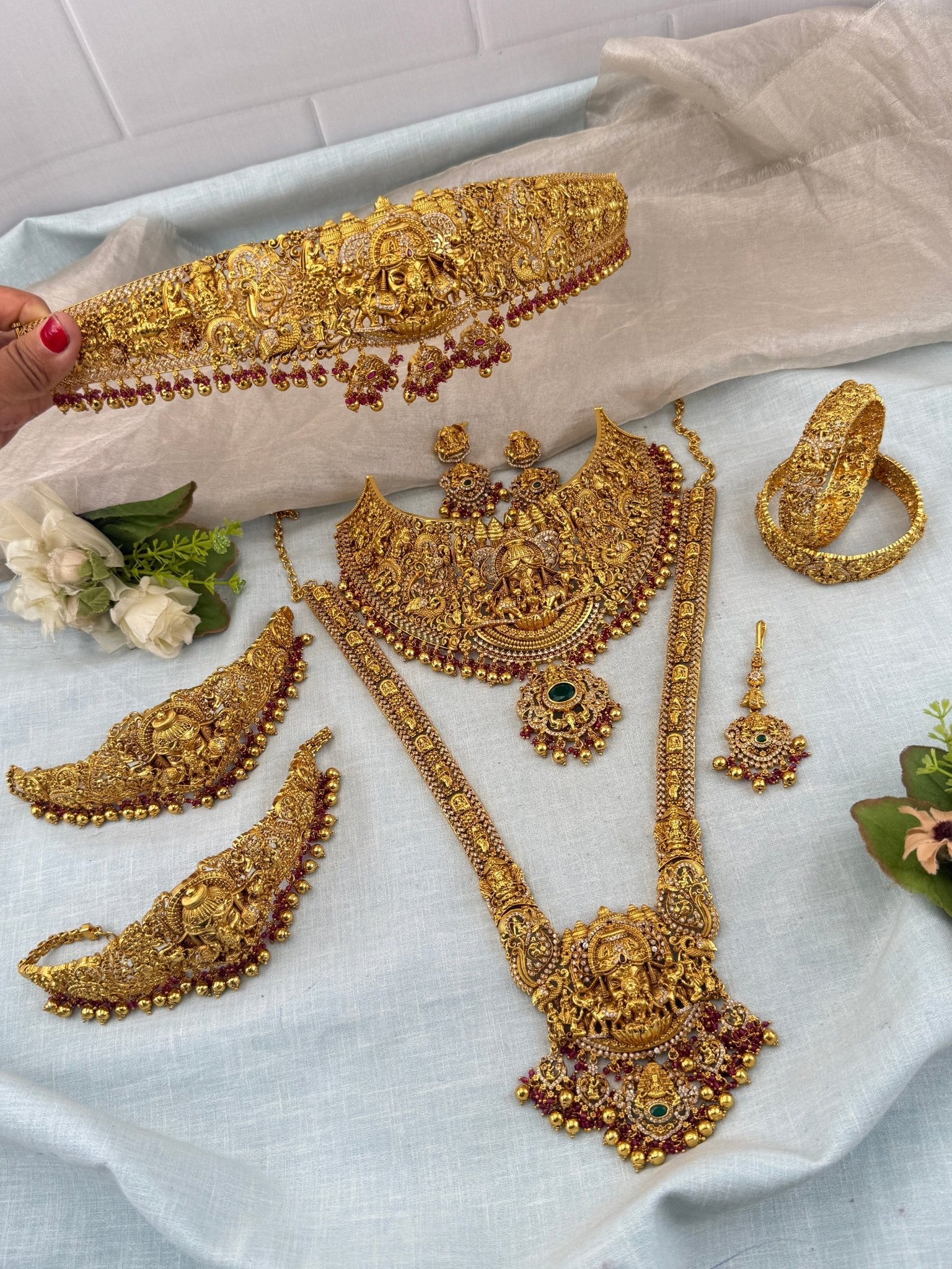 Antique Bridal Necklace Full Set Grand Gajalakshmi | N0365 - Mahilas