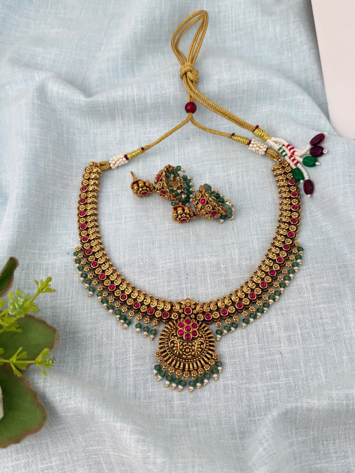 Antique Desighner Necklace Premium Short Set | N1128 - Mahilas