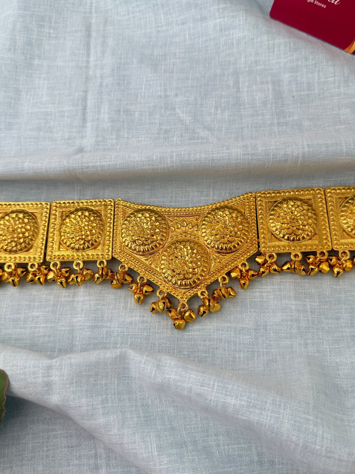Antique Gold Lakshmi Grand Vaddanam Kamarbandh | V0094 - Mahilas