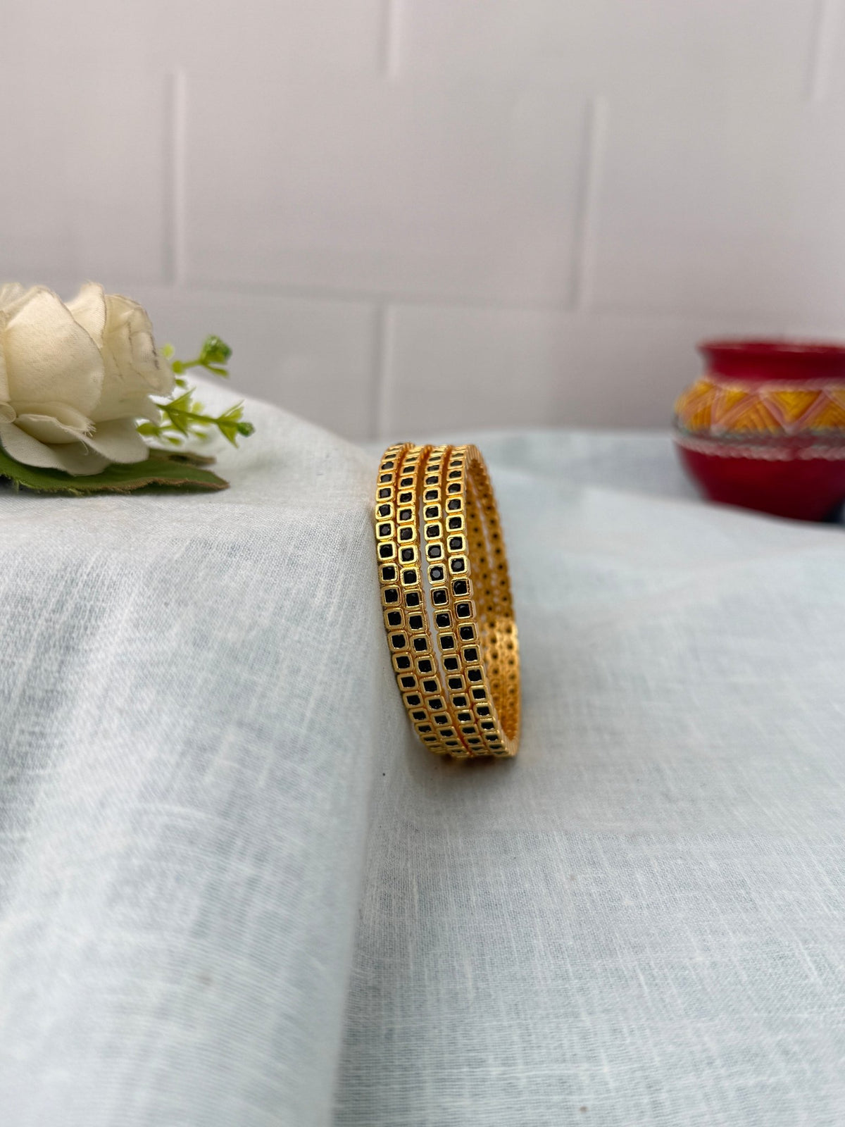 Antique Gold Like Stone Bangles |Set Of 4| B0443 A - Mahilas