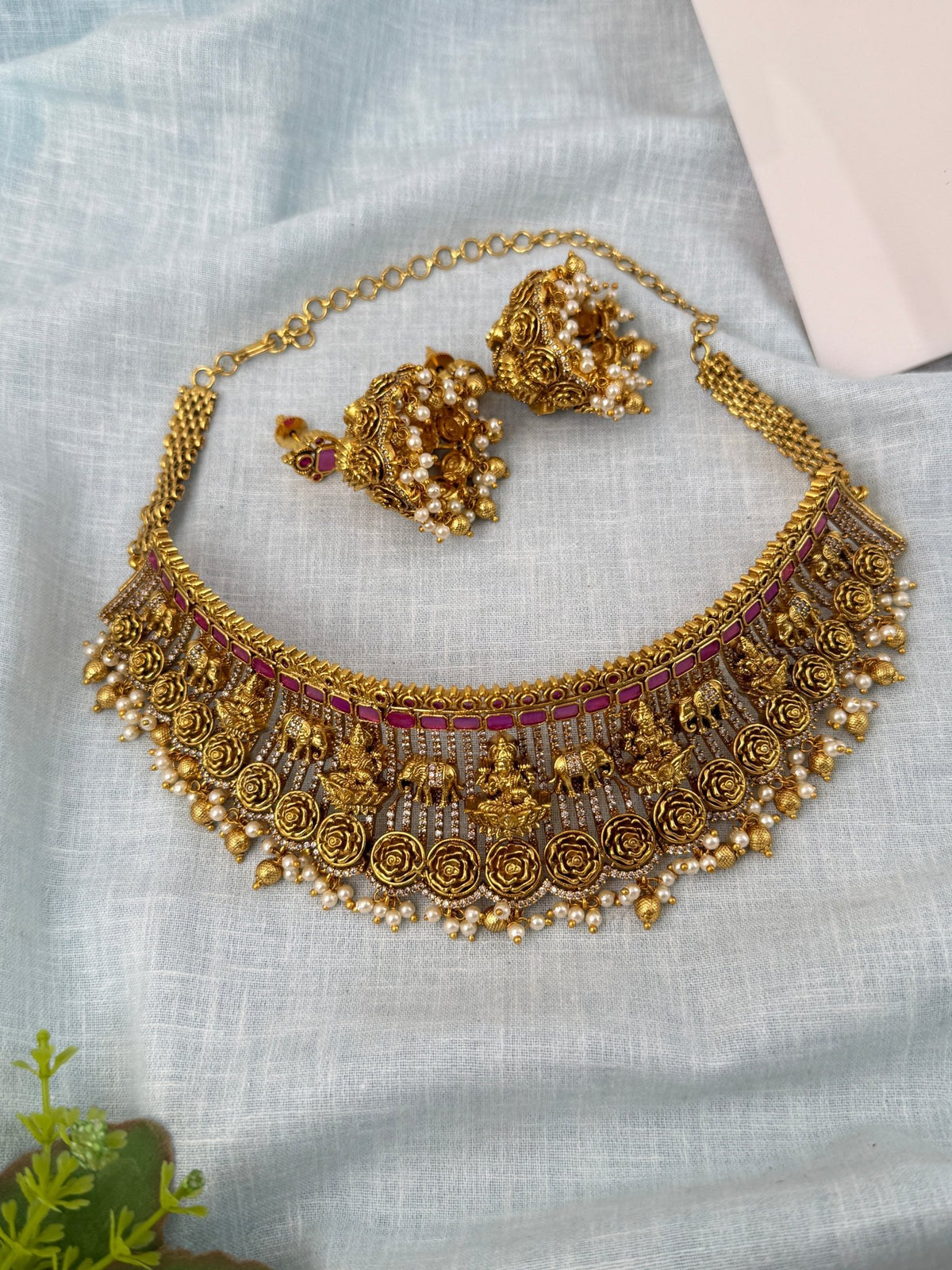 Antique Grand Choker Lakshmi Necklace Set| N0887 - Mahilas
