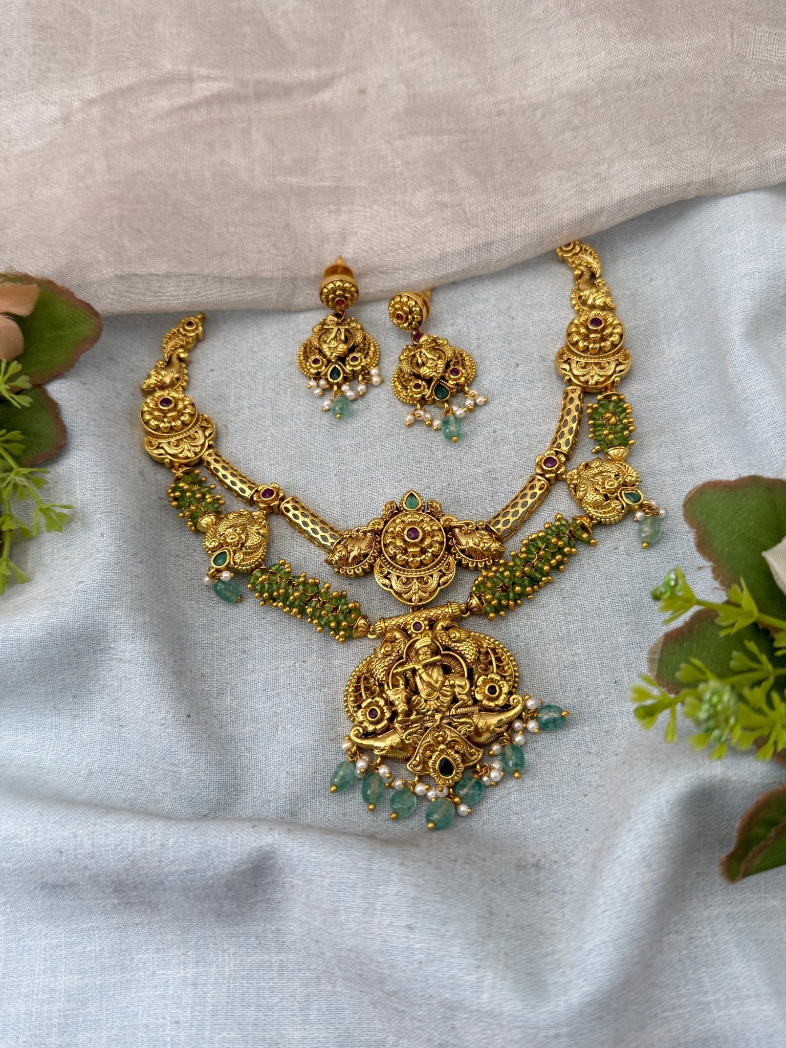 Antique Grand Krishna Short Necklace Set | No261 - Mahilas