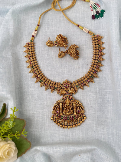 Antique Grand Necklace Lakshmi Pendant Premium Short Set | N0901 - Mahilas