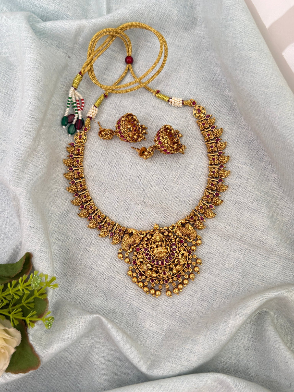 Antique Grand Necklace Lakshmi Pendant Short Set| N0667 - Mahilas