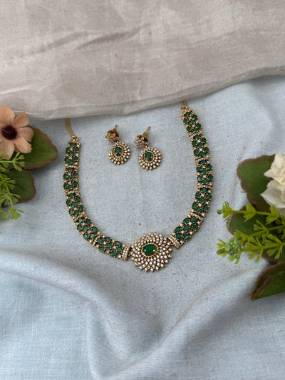 Antique Grand Stone Pendant Short Necklace Set | No299 - Mahilas