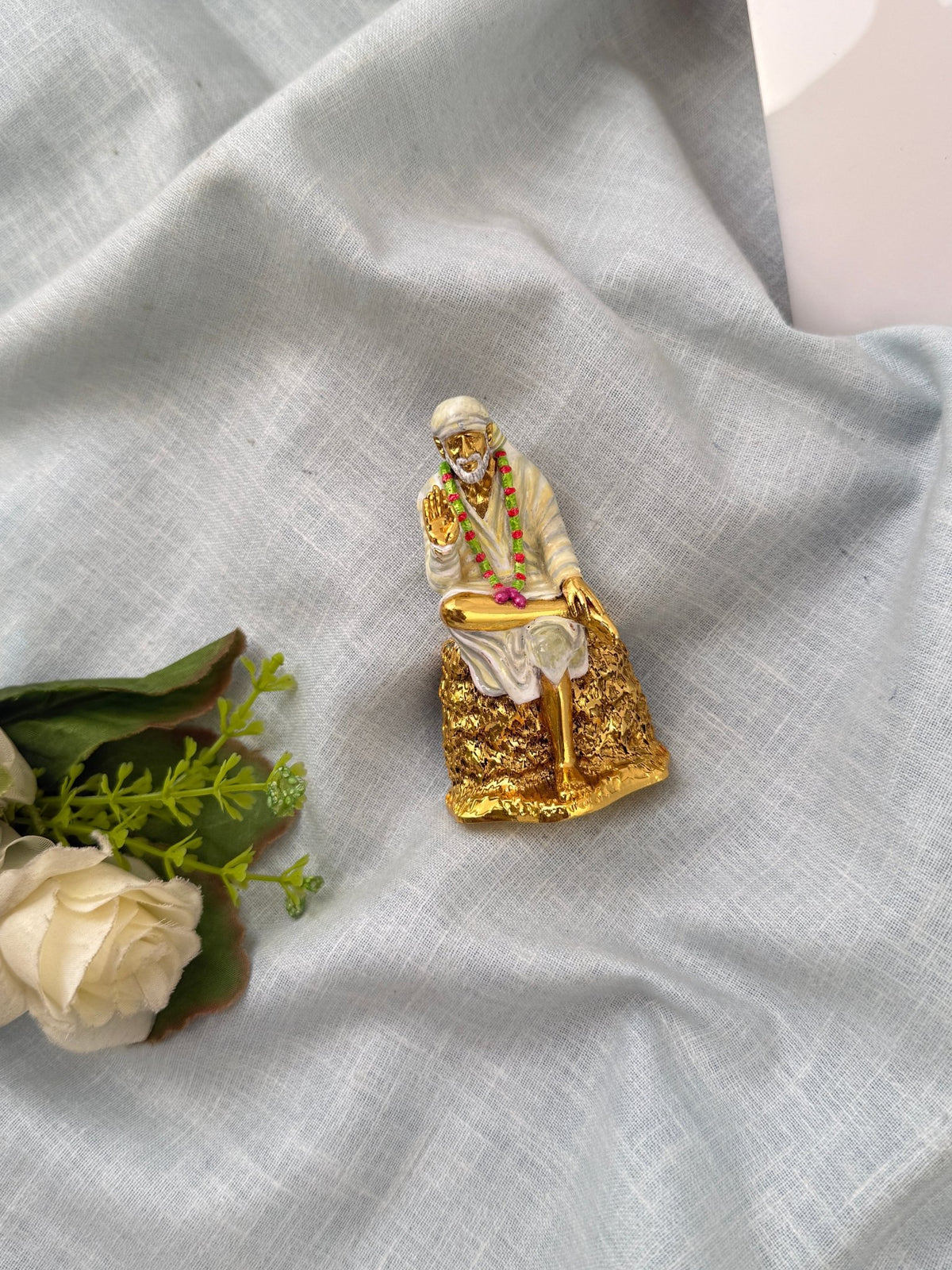 Antique Hand Painted Sai Baba Idol | P0062 - Mahilas
