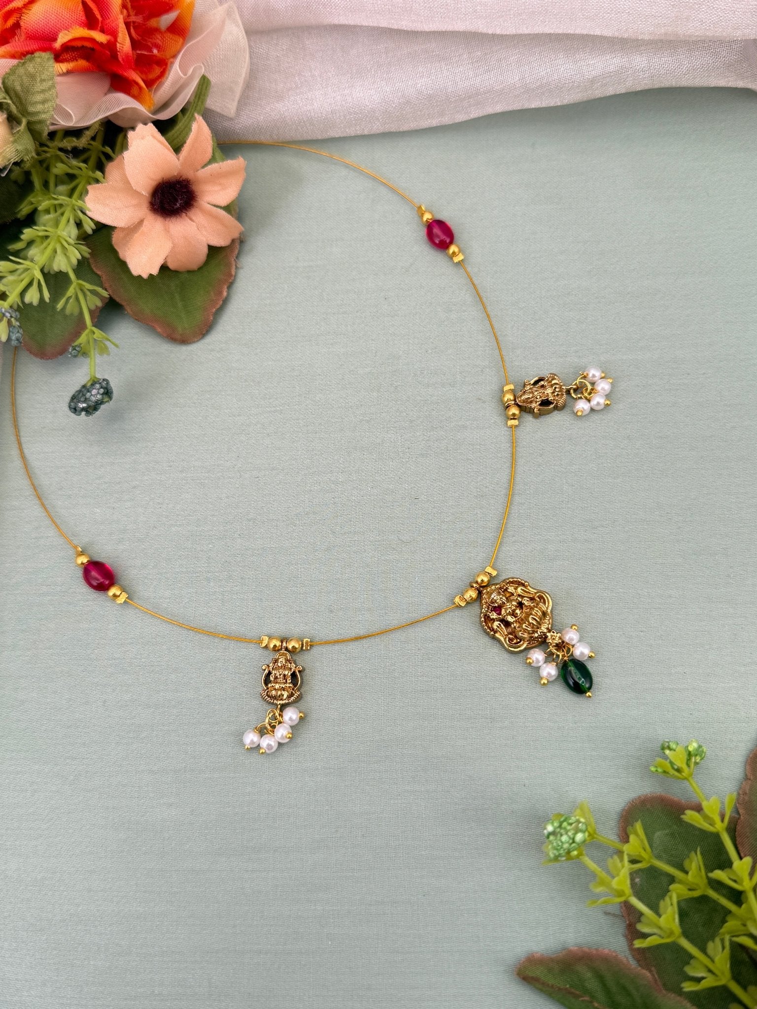 Antique Invisible Chain Necklace 506 - Mahilas