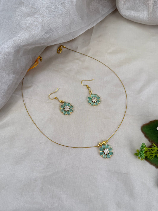 Antique Invisible Chain Necklace 679 - Mahilas