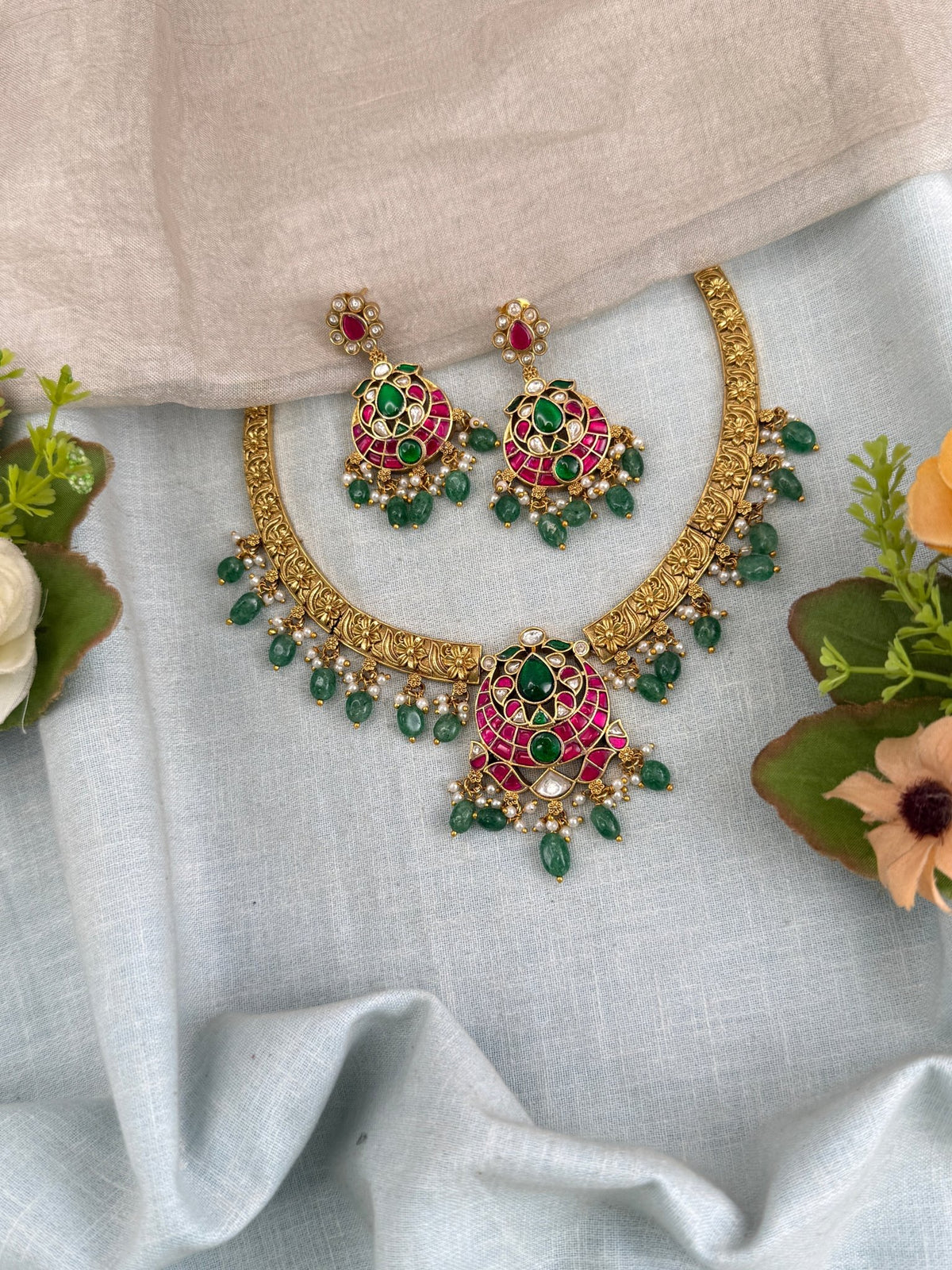 Antique Jadau Kundan Kanti Short Necklace Set | 0120 - Mahilas