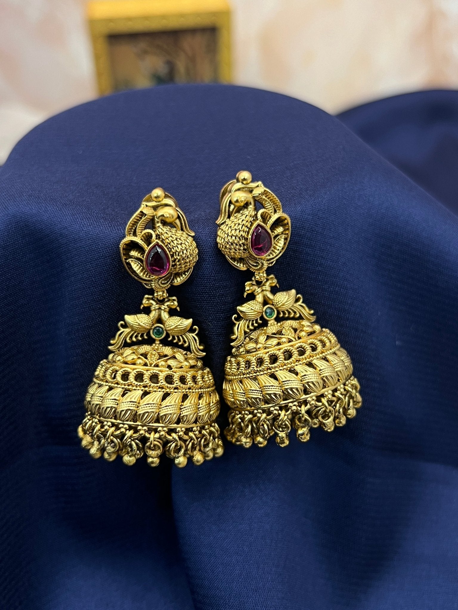 Antique Jhumka 0050 - Mahilas