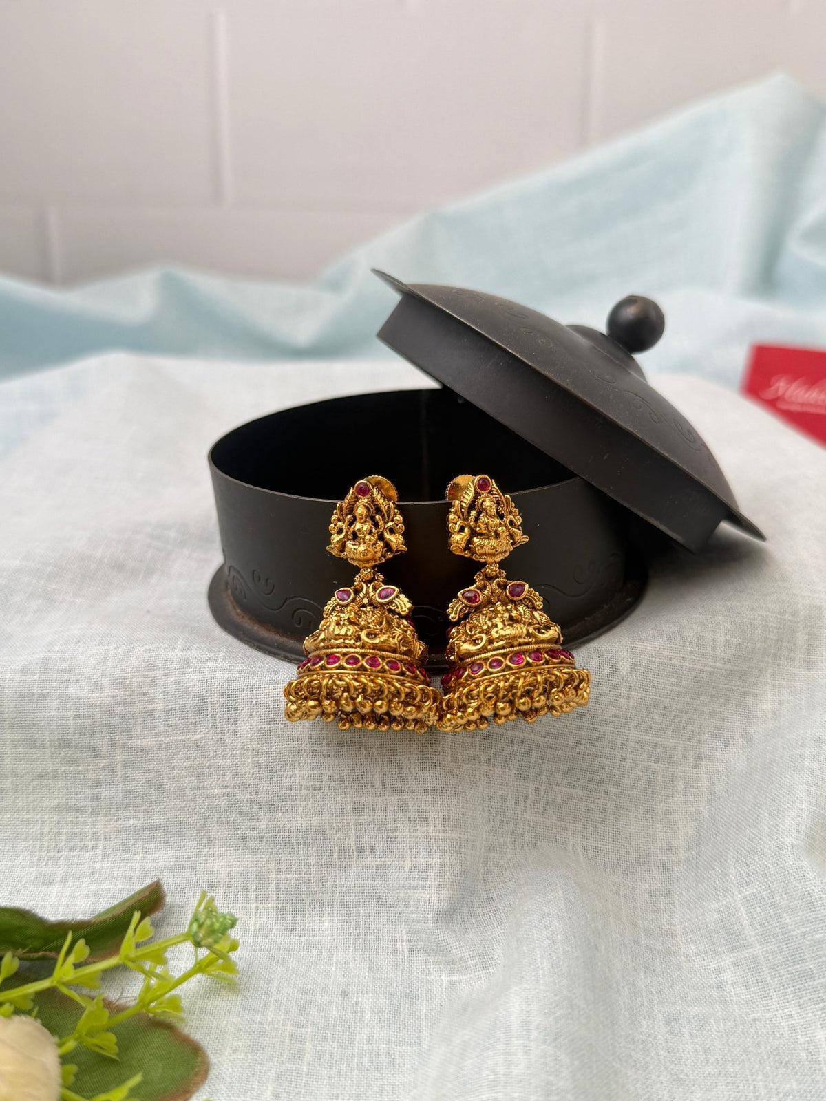 Antique Jhumkas Earrings| E0643 - Mahilas