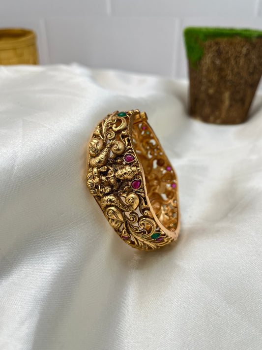 Antique Kada Bangle 1257 - Mahilas