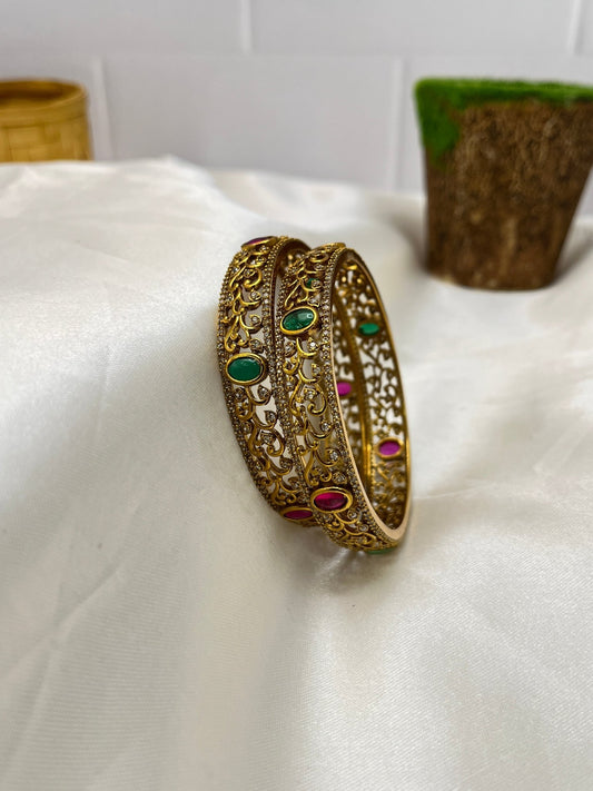 Antique Kada Bangle 1262 - Mahilas