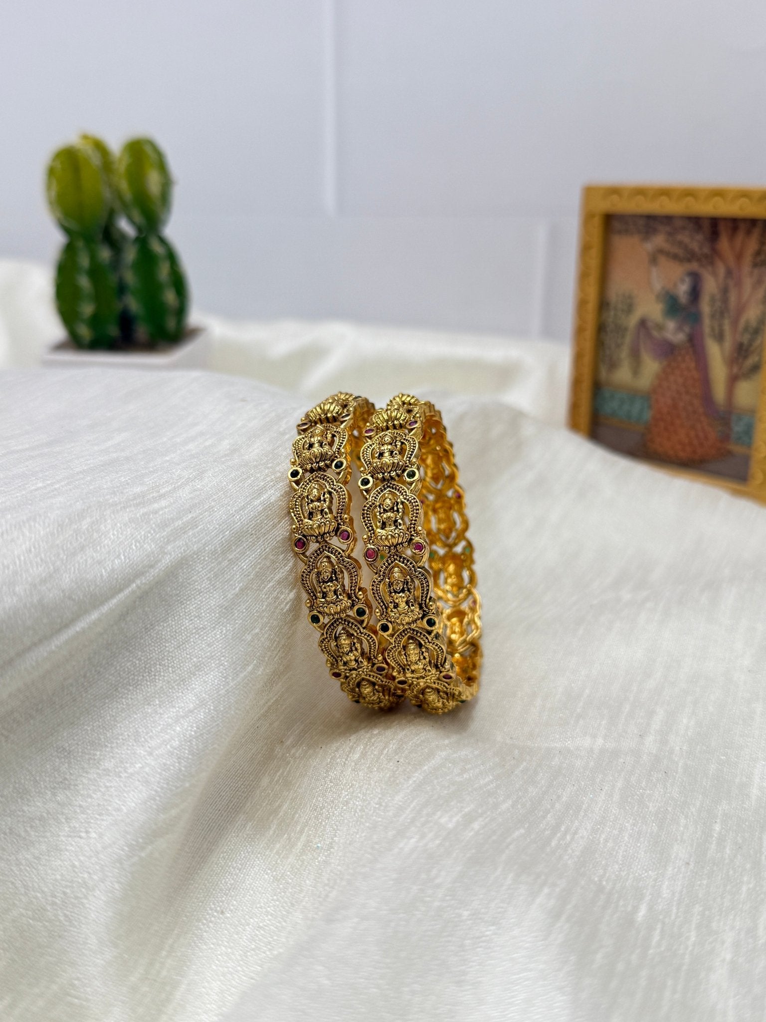 Antique Kada Bangle 1282 - Mahilas